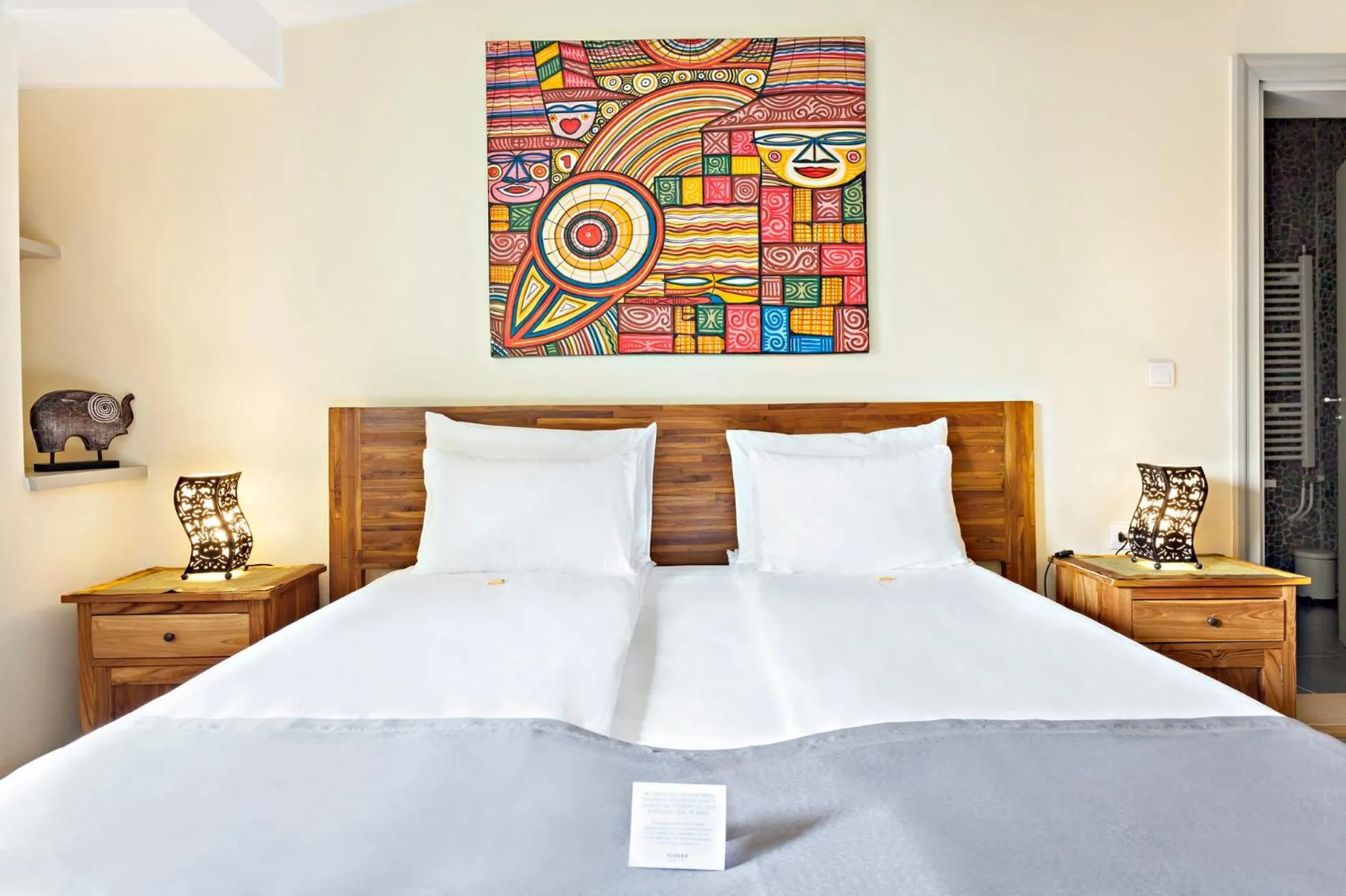 Bedroom, Bed in SuperB Luxury Suites