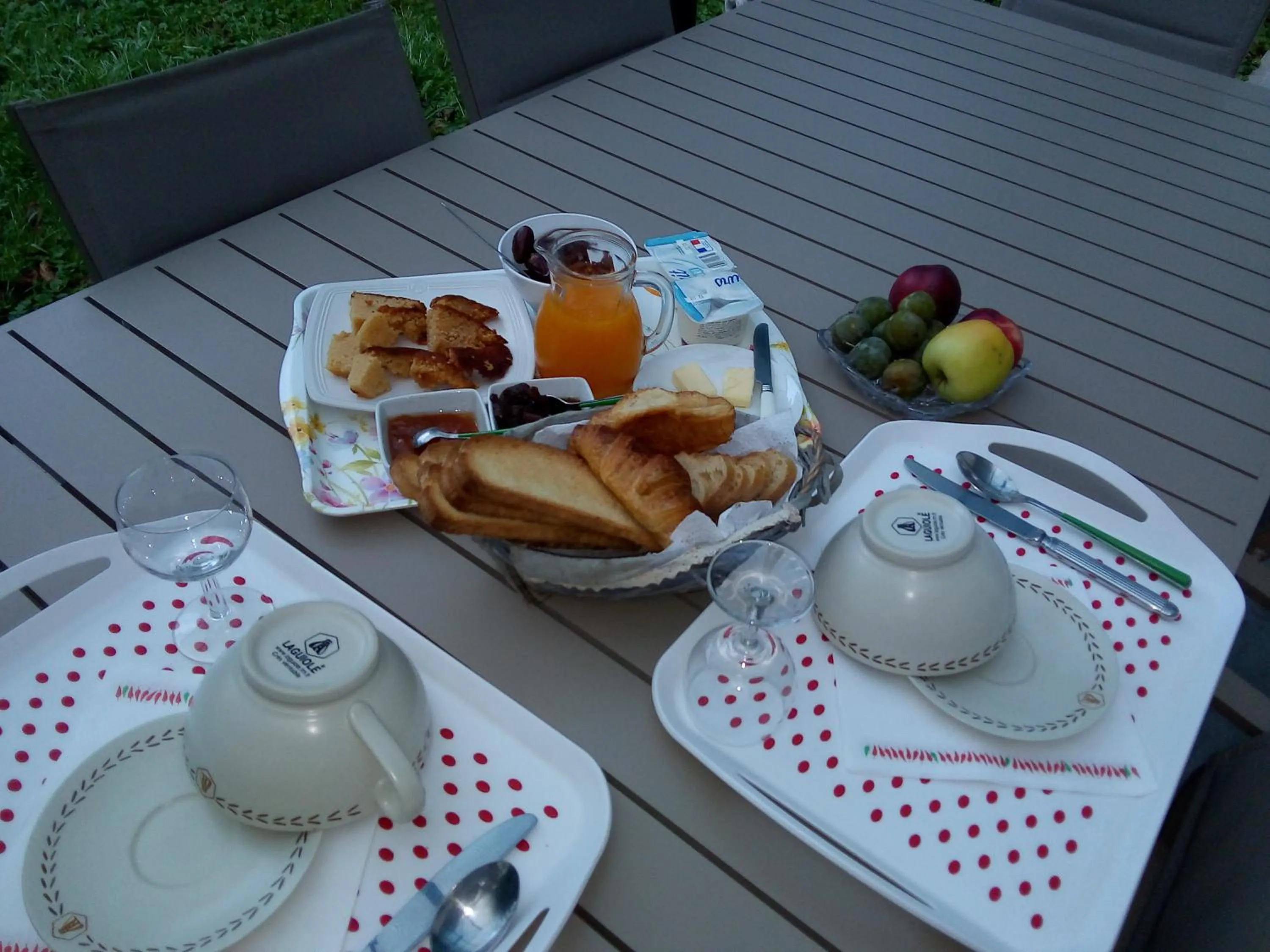 Breakfast in chambre chez sylvie