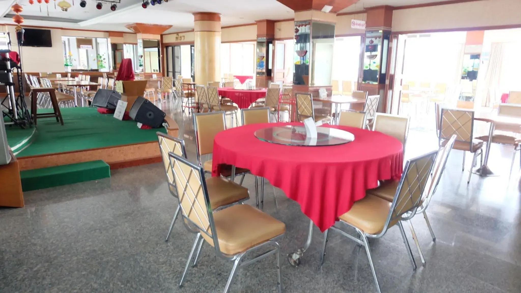 Restaurant/places to eat in Silom Boutique Hotel Hatyai Restaurant/places to eat in Silom Boutique Hotel Hatyai