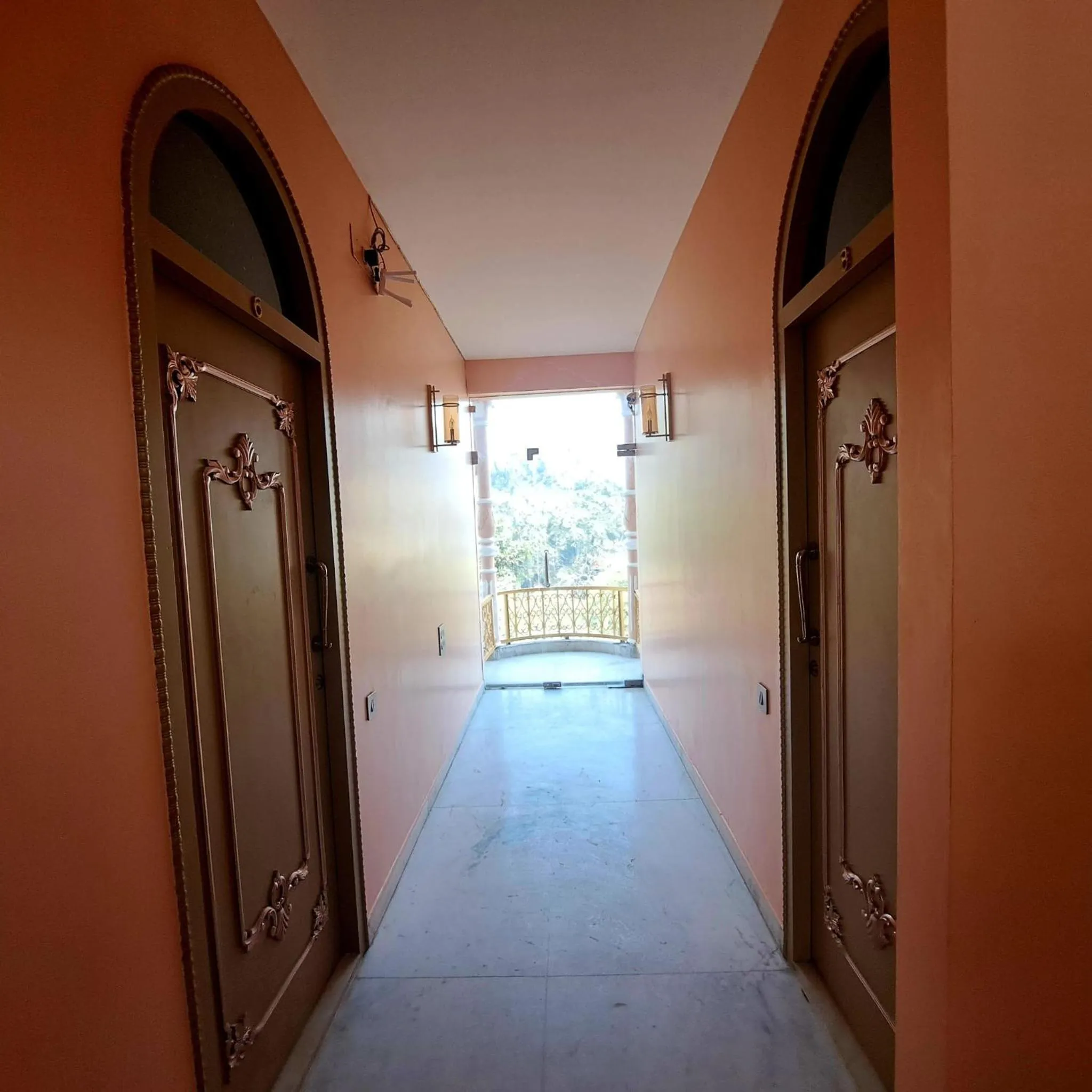 Ray of Maya near to taj mahal