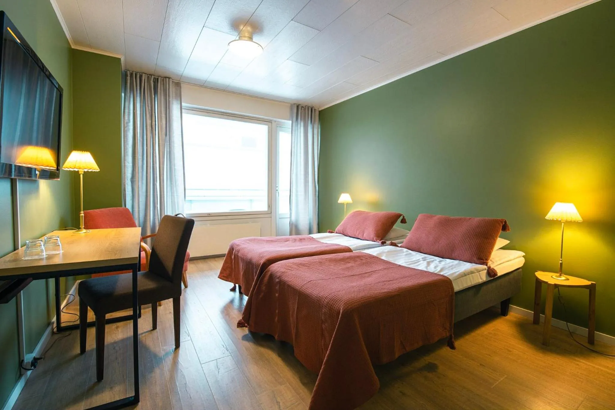 Bedroom, Bed in Hotel Milton