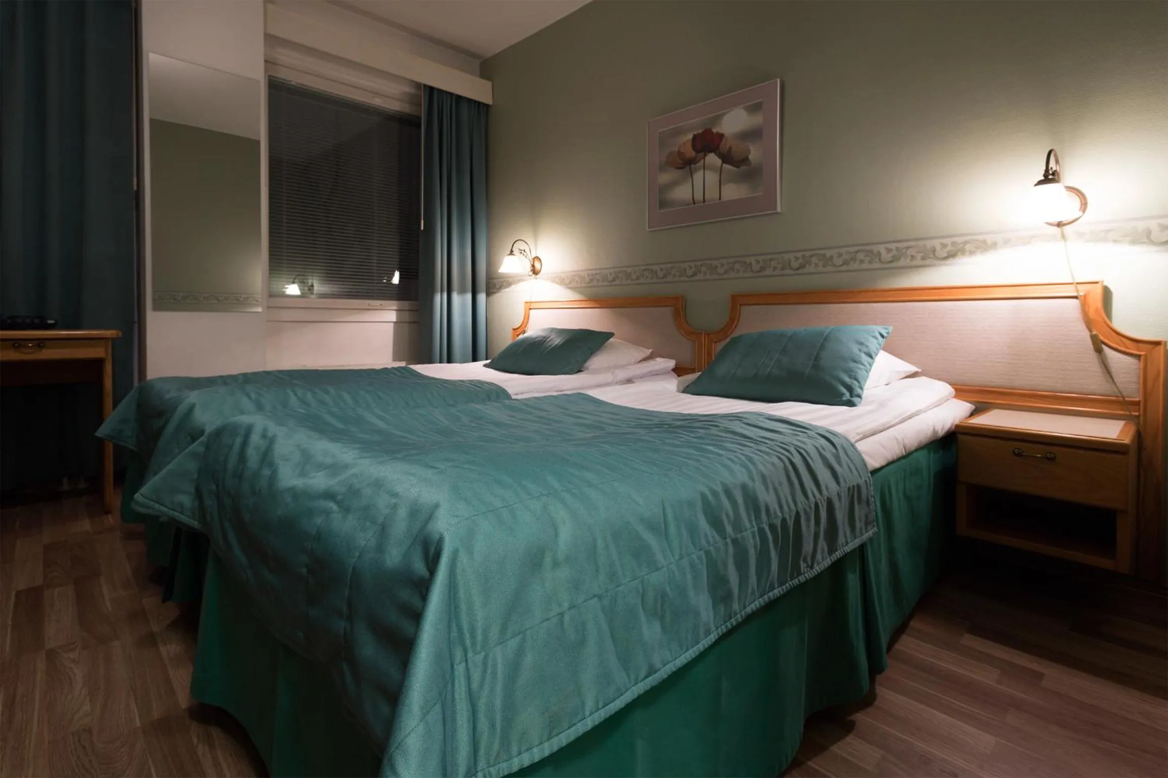 Bed in Hotel Milton