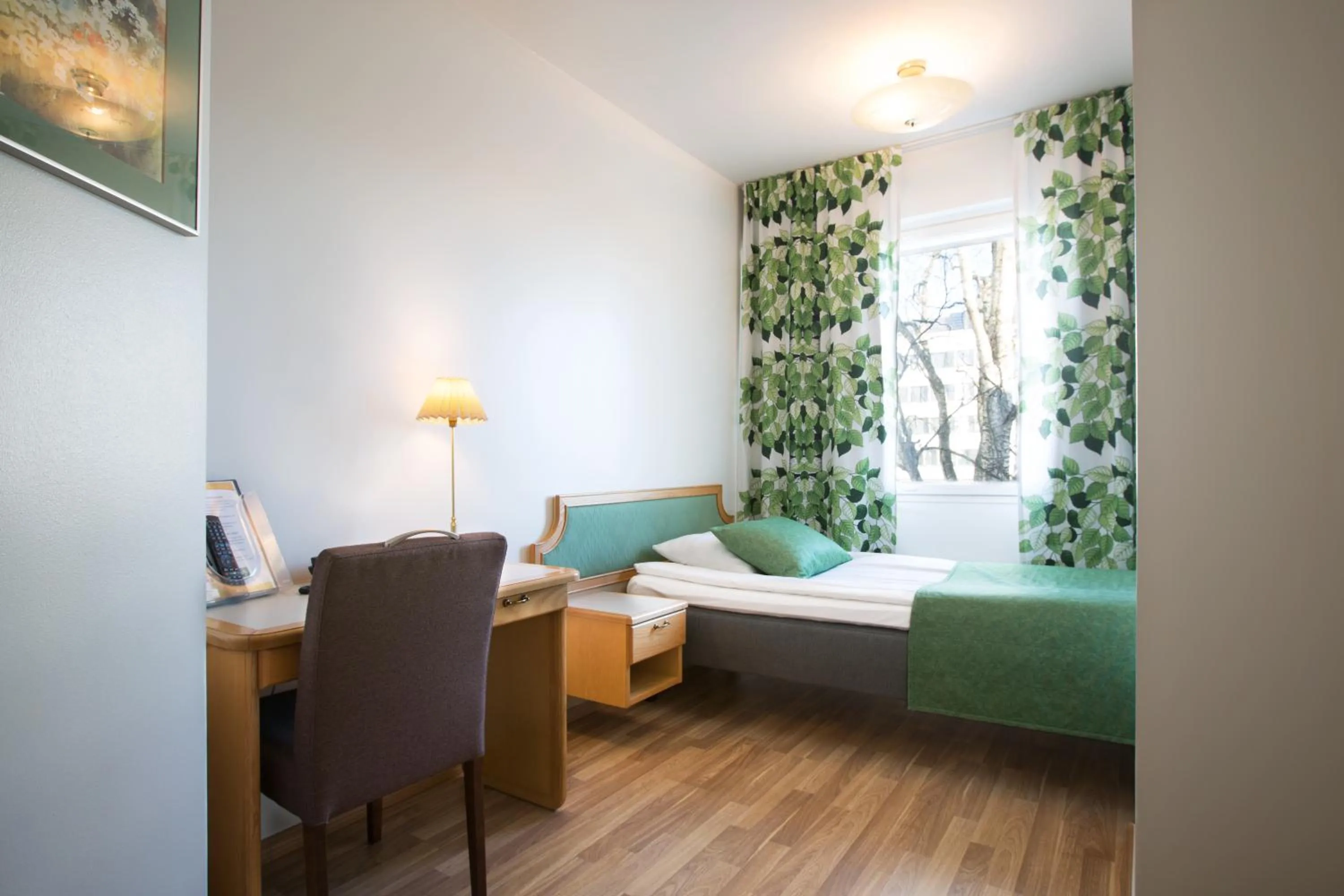 Bedroom, Bed in Hotel Milton