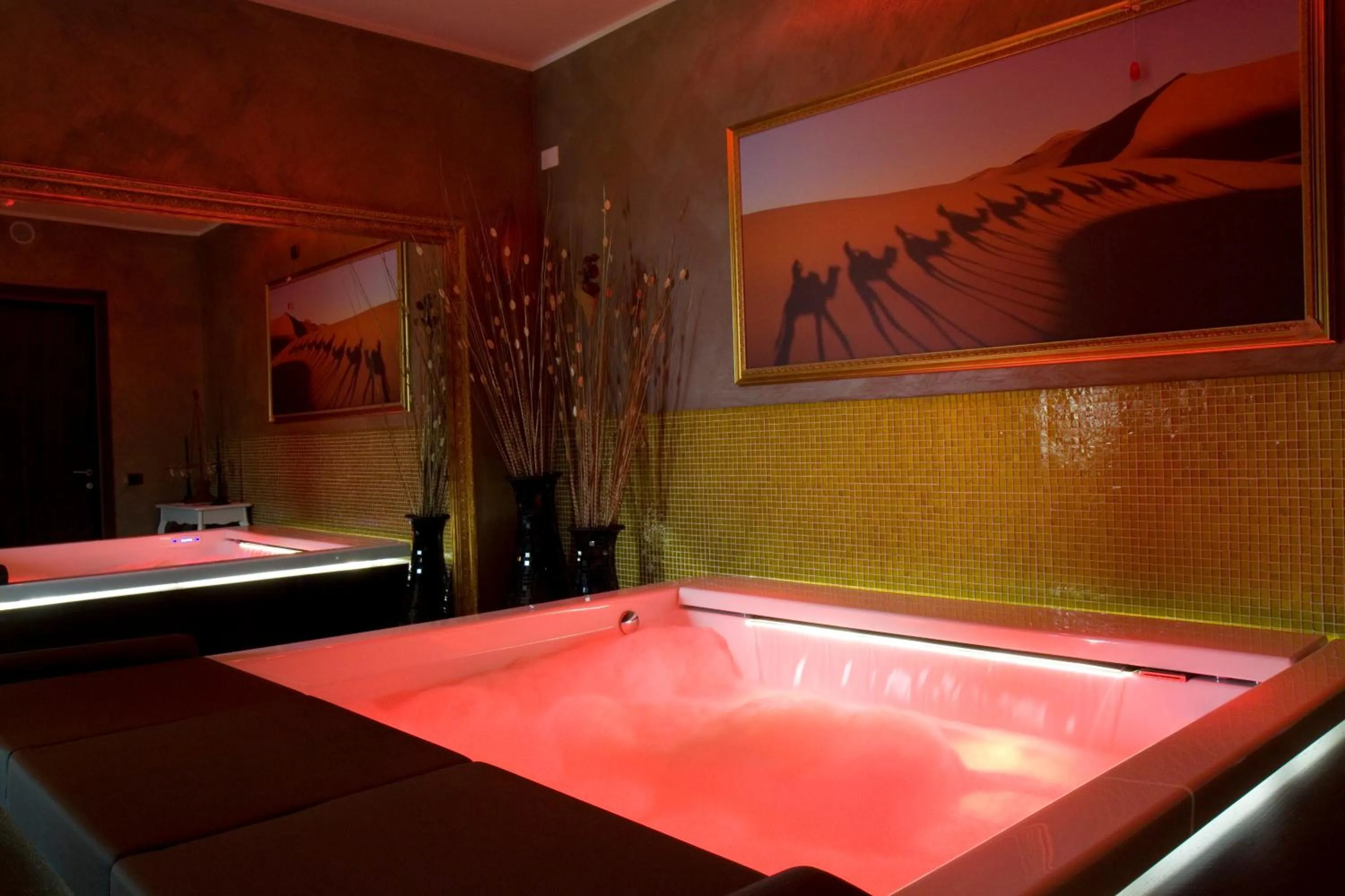 Bed in HM MotelHotel