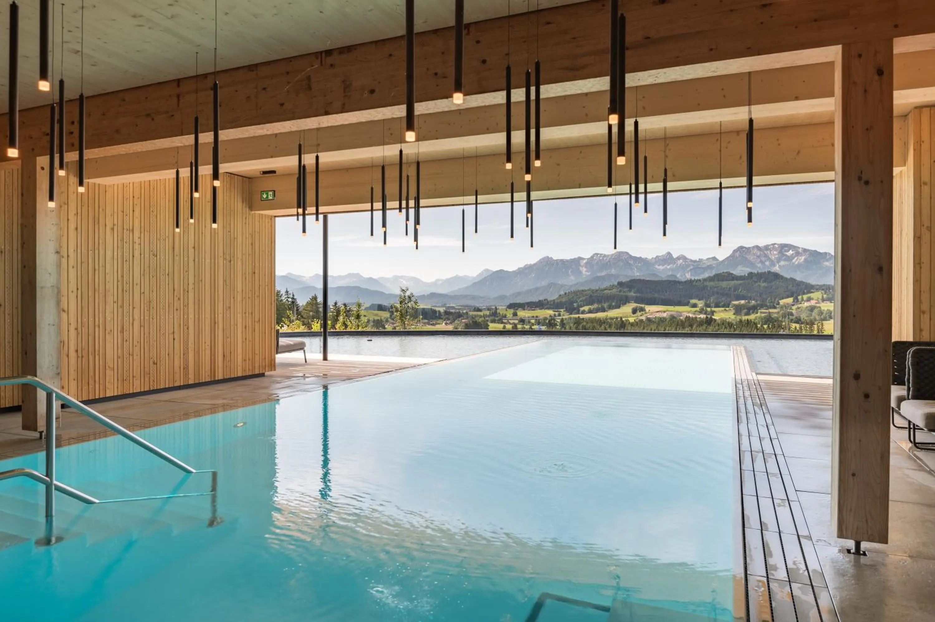 Swimming pool in PANORAMA Allgäu Spa Resort