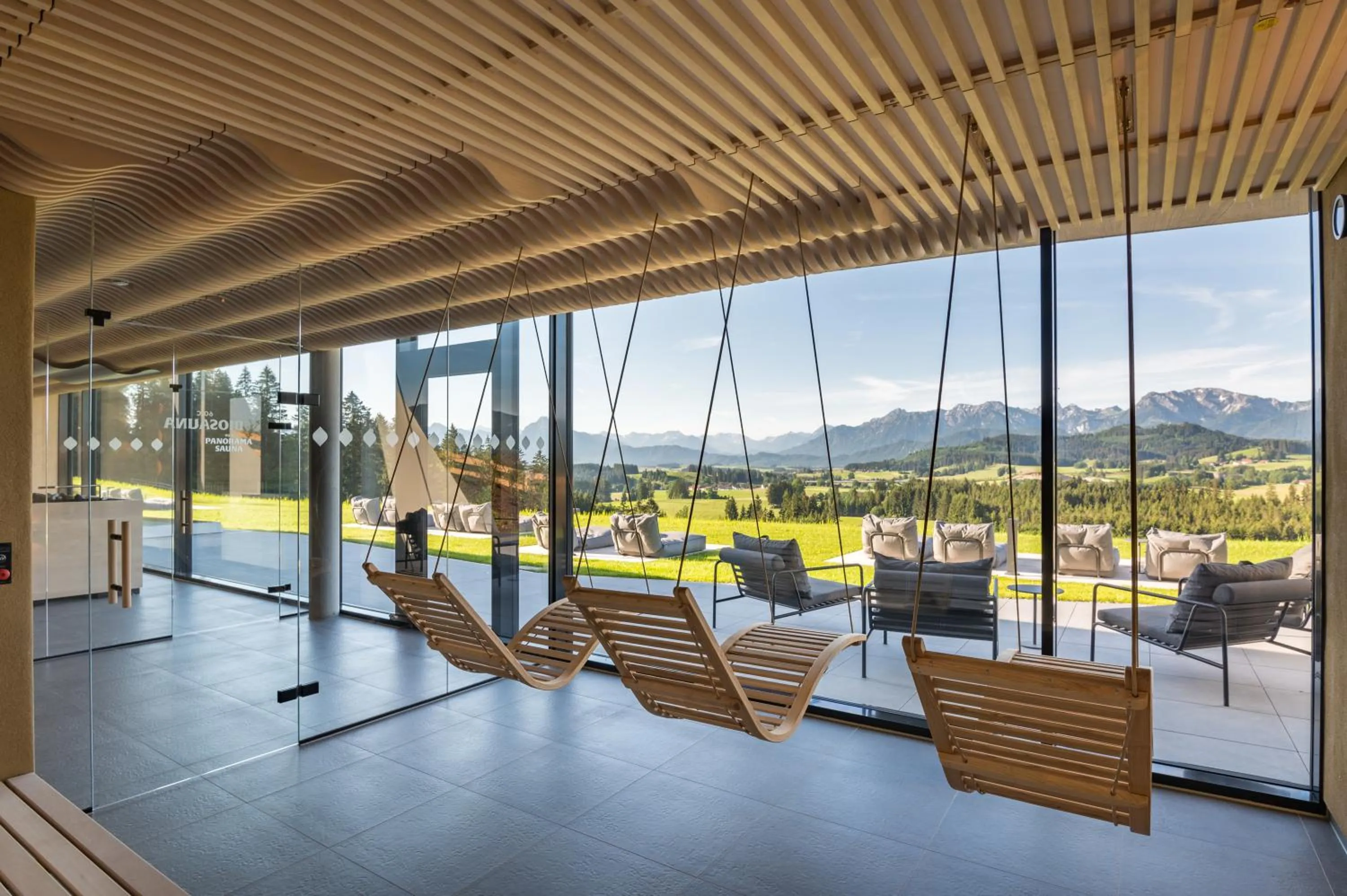 Swimming pool in PANORAMA Allgäu Spa Resort