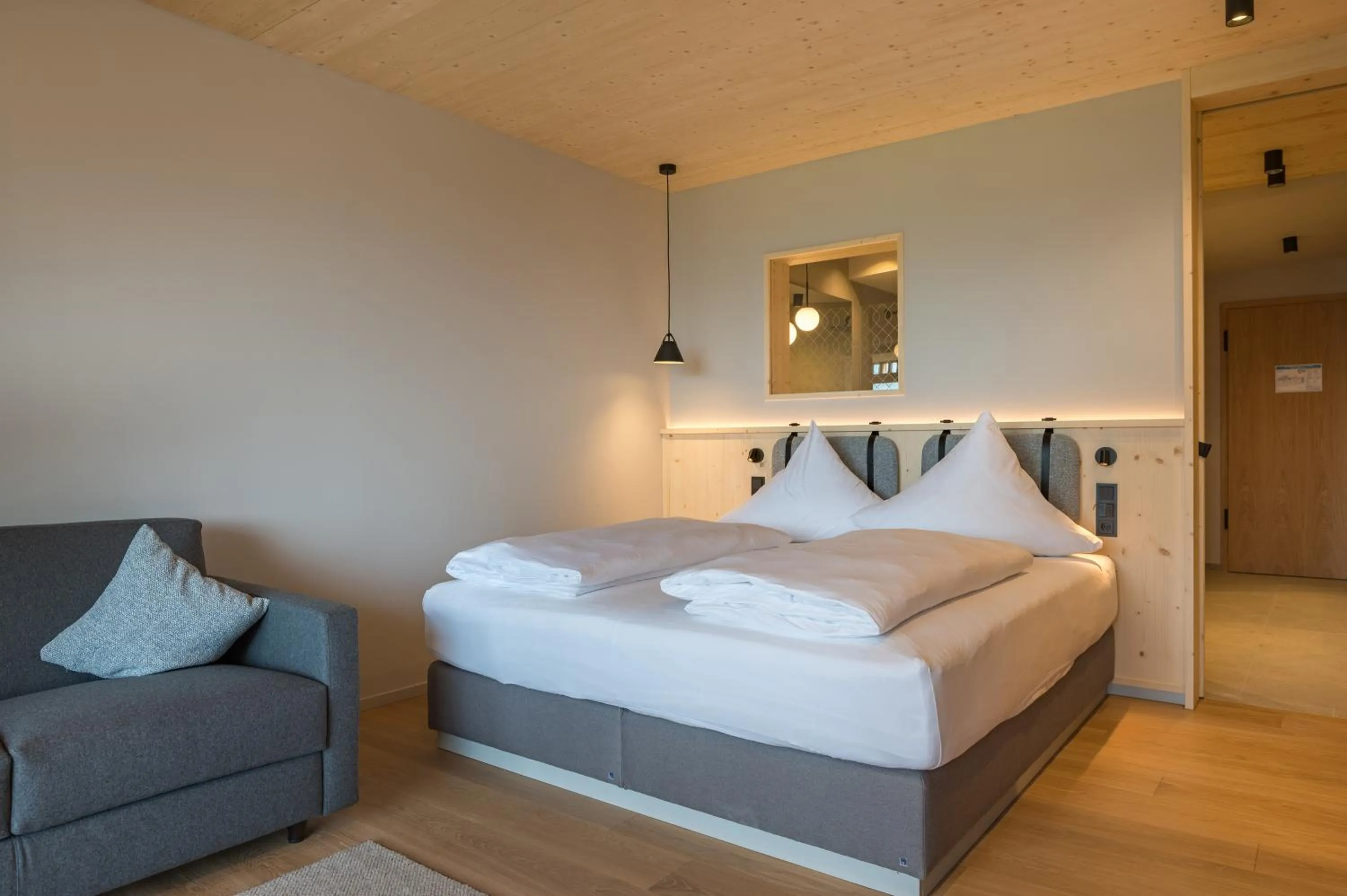 Photo of the whole room, Bed in PANORAMA Allgäu Spa Resort