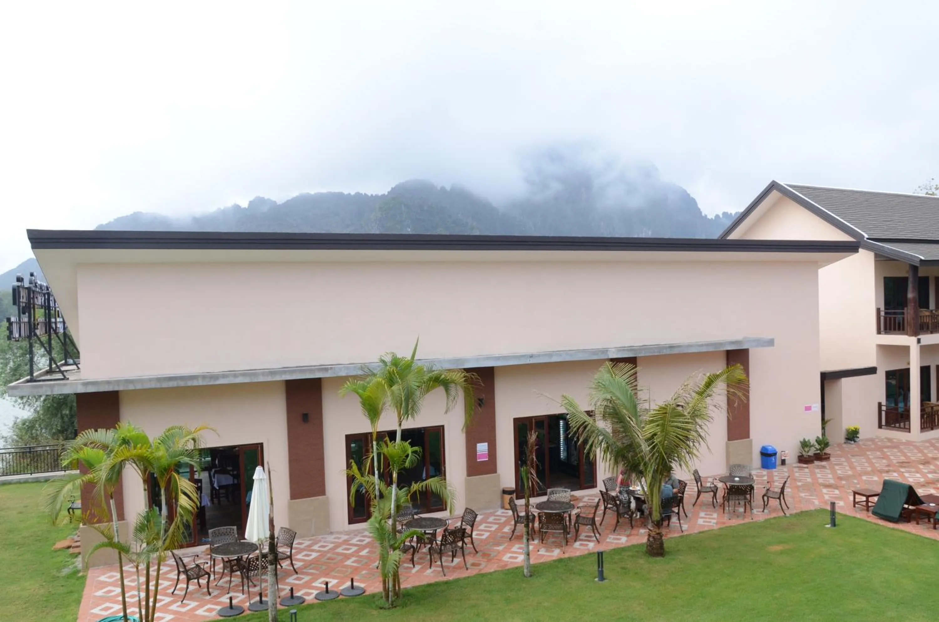 Property building in Saksiri Riverside Boutique Hotel