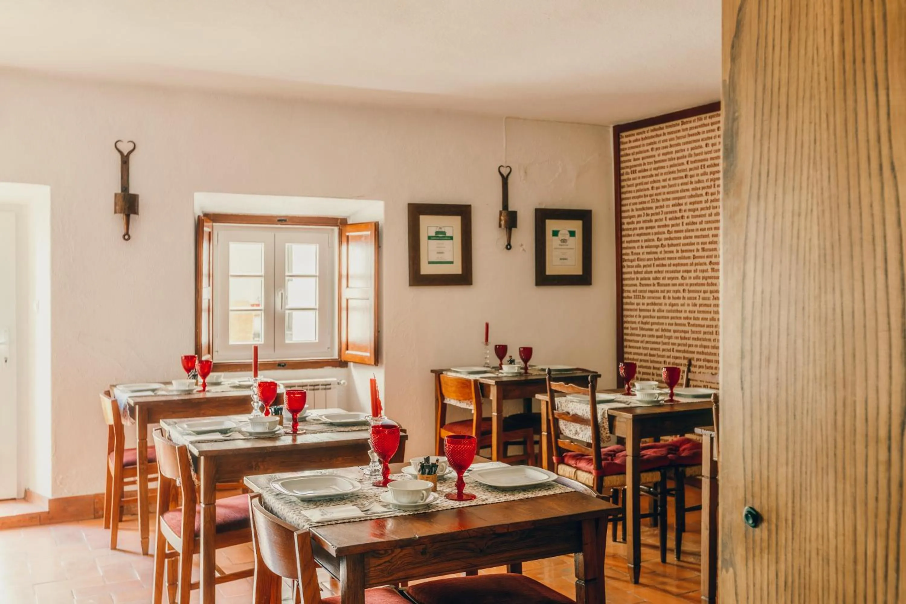 Communal lounge/ TV room in Dom Dinis Marvão