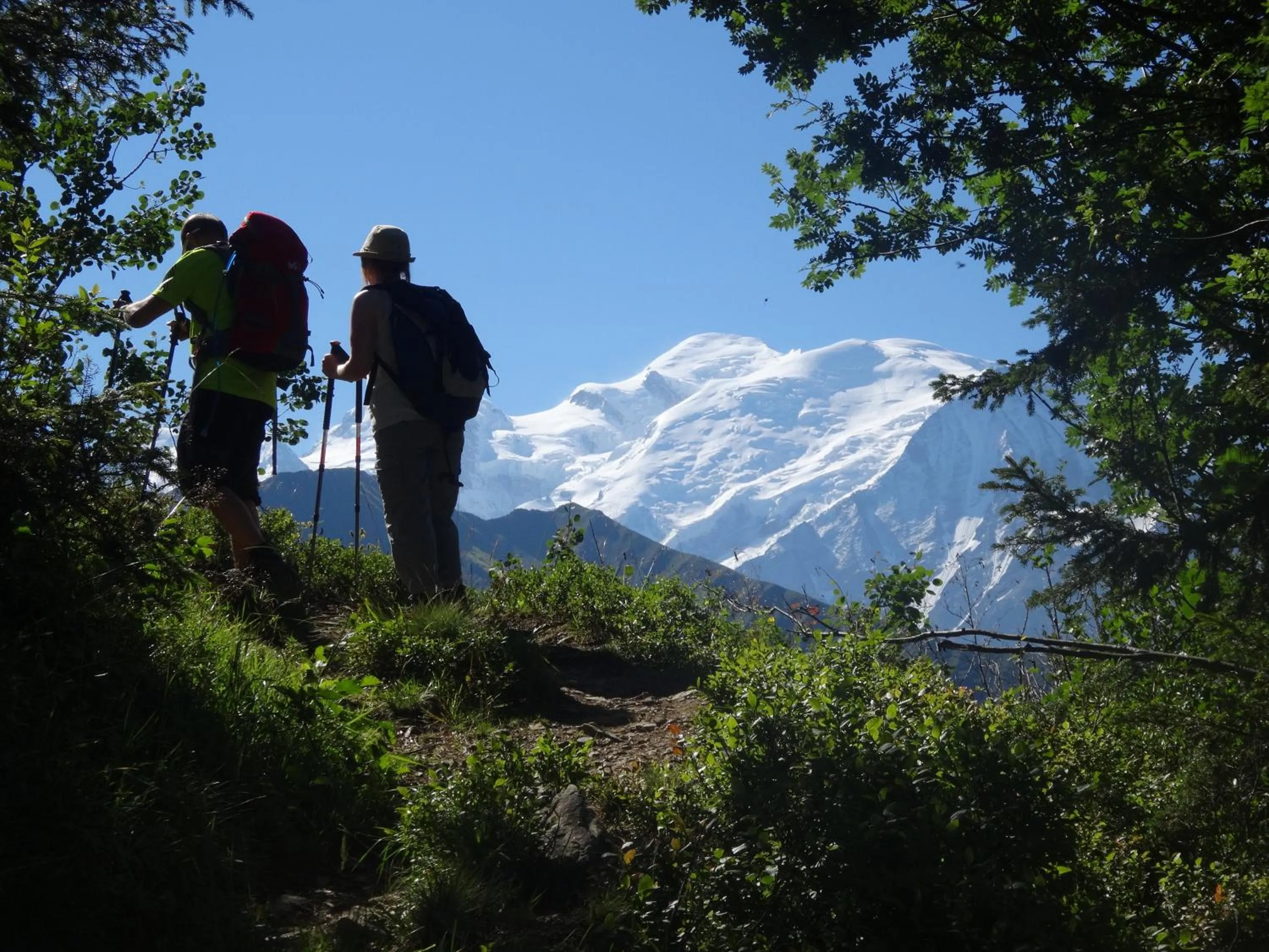 Hiking in Village De Vacances Les Flocons Verts