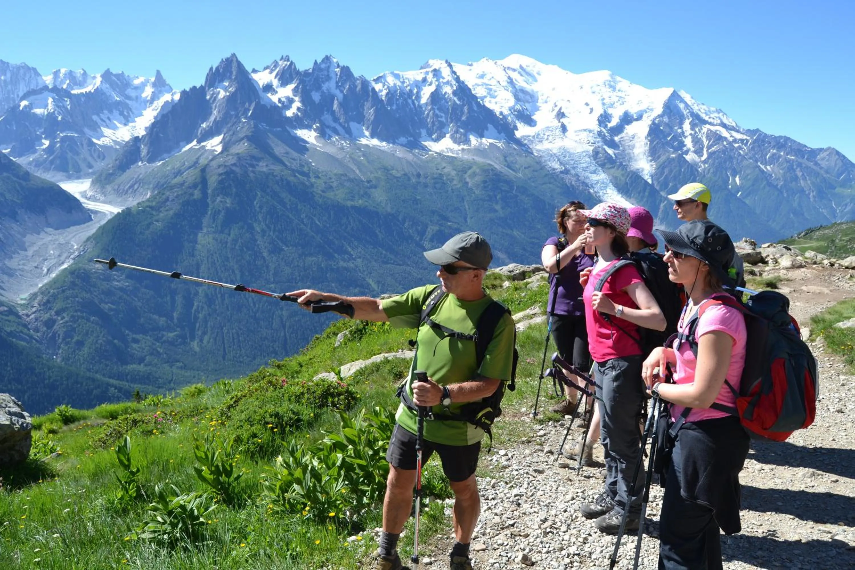 Hiking in Village De Vacances Les Flocons Verts