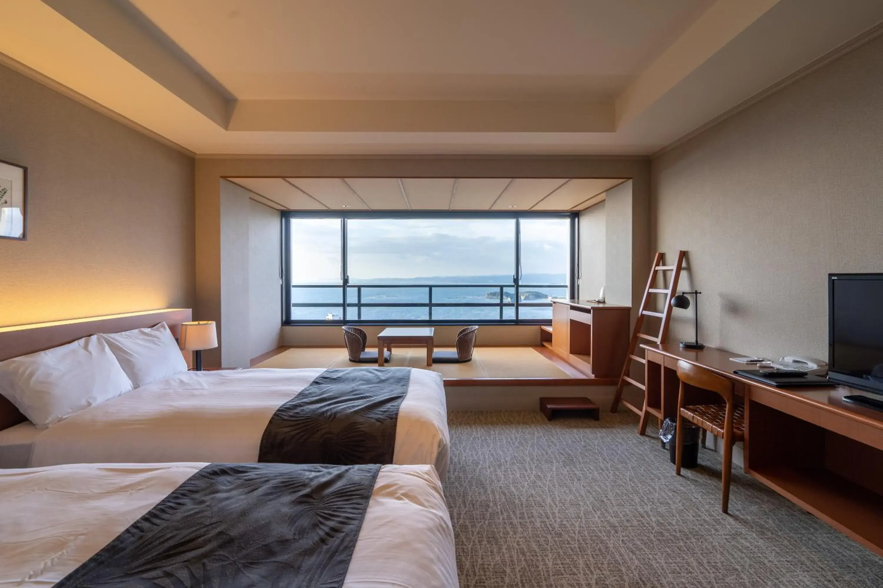 Superior Twin Room with Tatami Area and Ocean View - single occupancy in Infinito Hotel and Spa Superior Twin Room with Tatami Area and Ocean View - single occupancy in Infinito Hotel and Spa