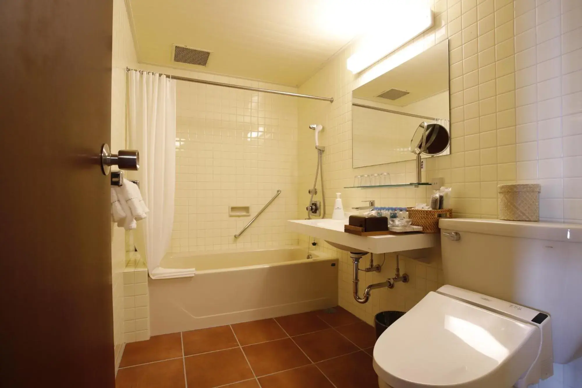 Deluxe Suite with Tatami Area and Ocean View - single occupancy in Infinito Hotel and Spa Deluxe Suite with Tatami Area and Ocean View - single occupancy in Infinito Hotel and Spa