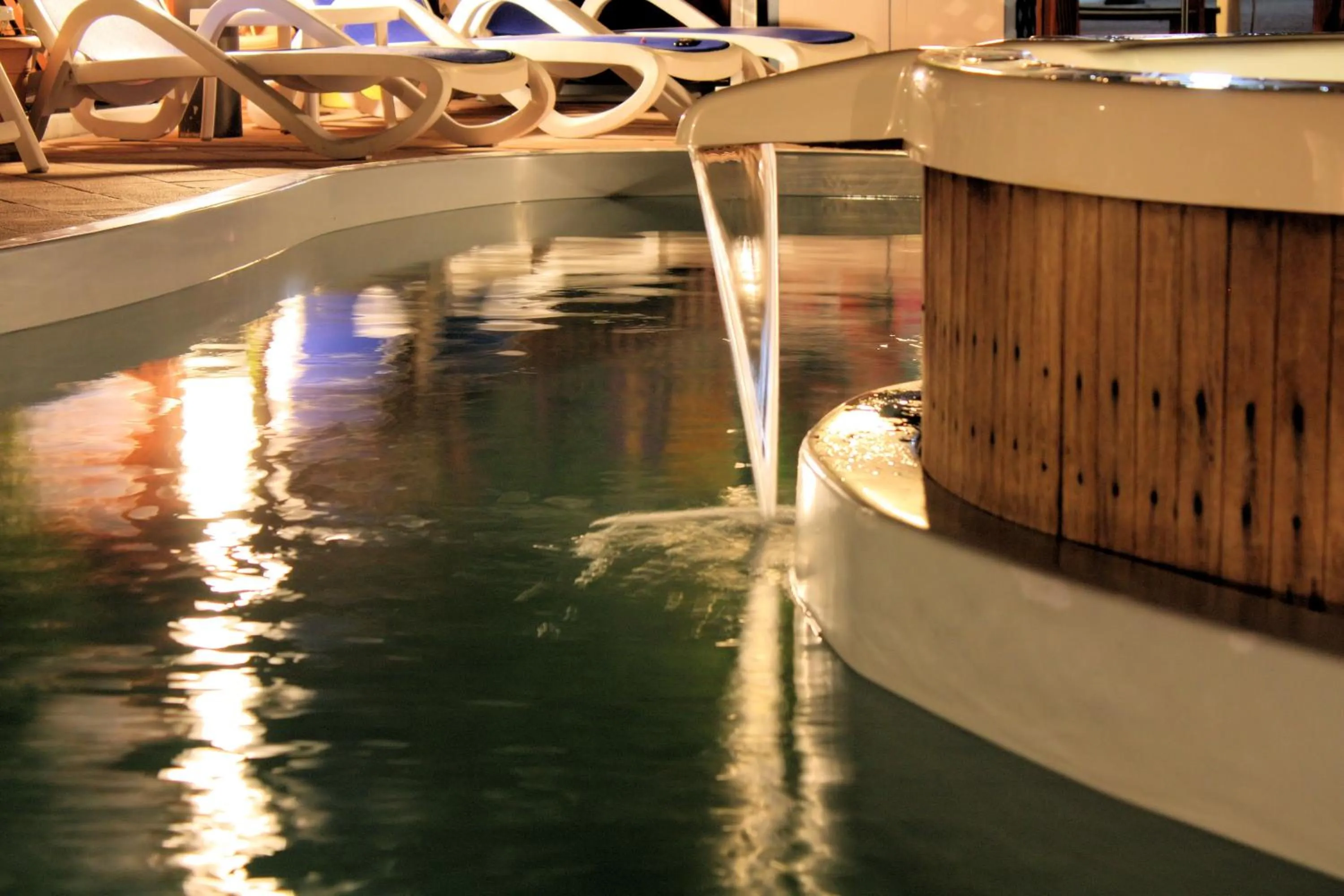 Swimming pool in Hotel Bellerofonte