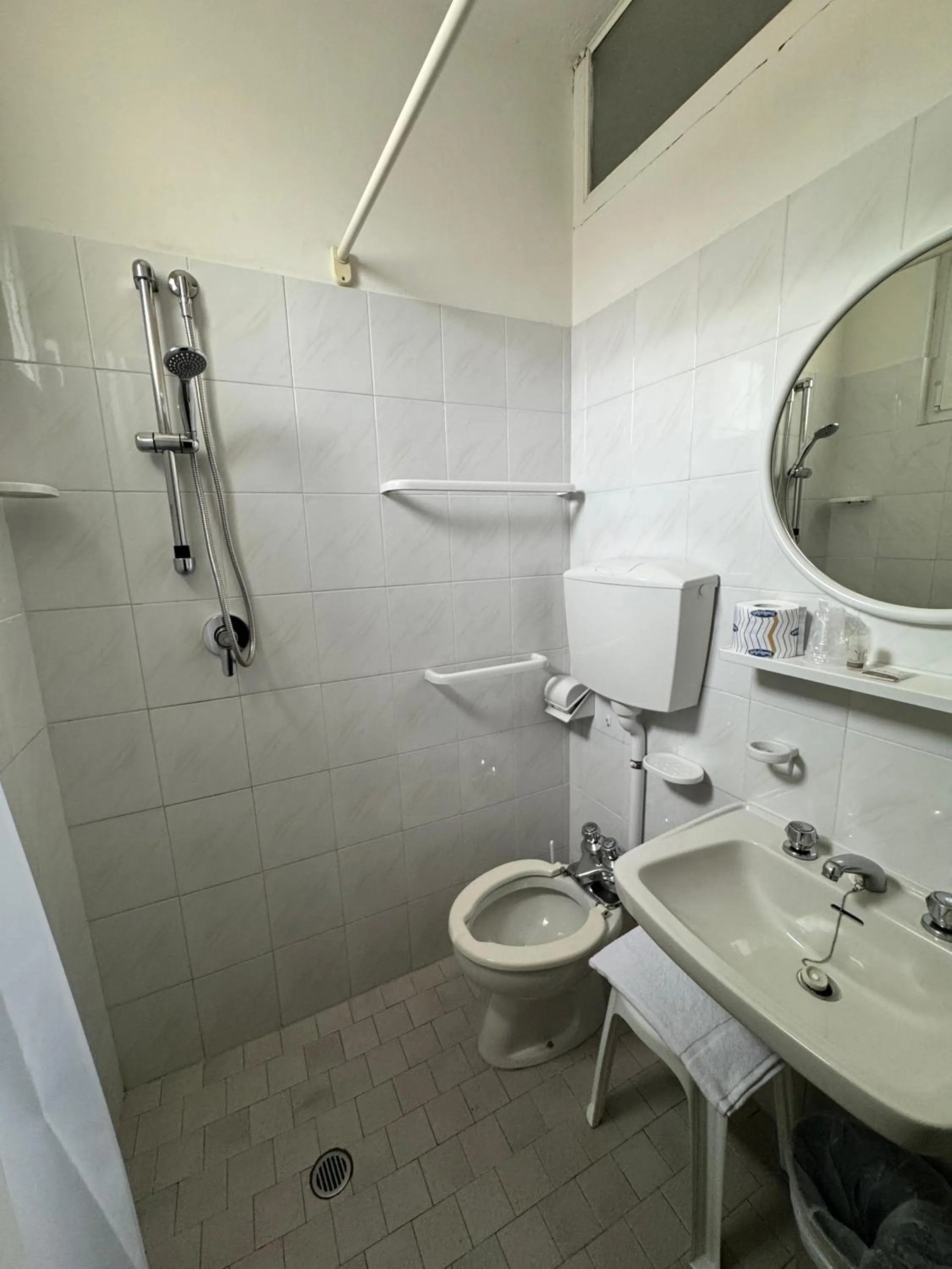 Bathroom in Hotel Urania Nuova Gestione