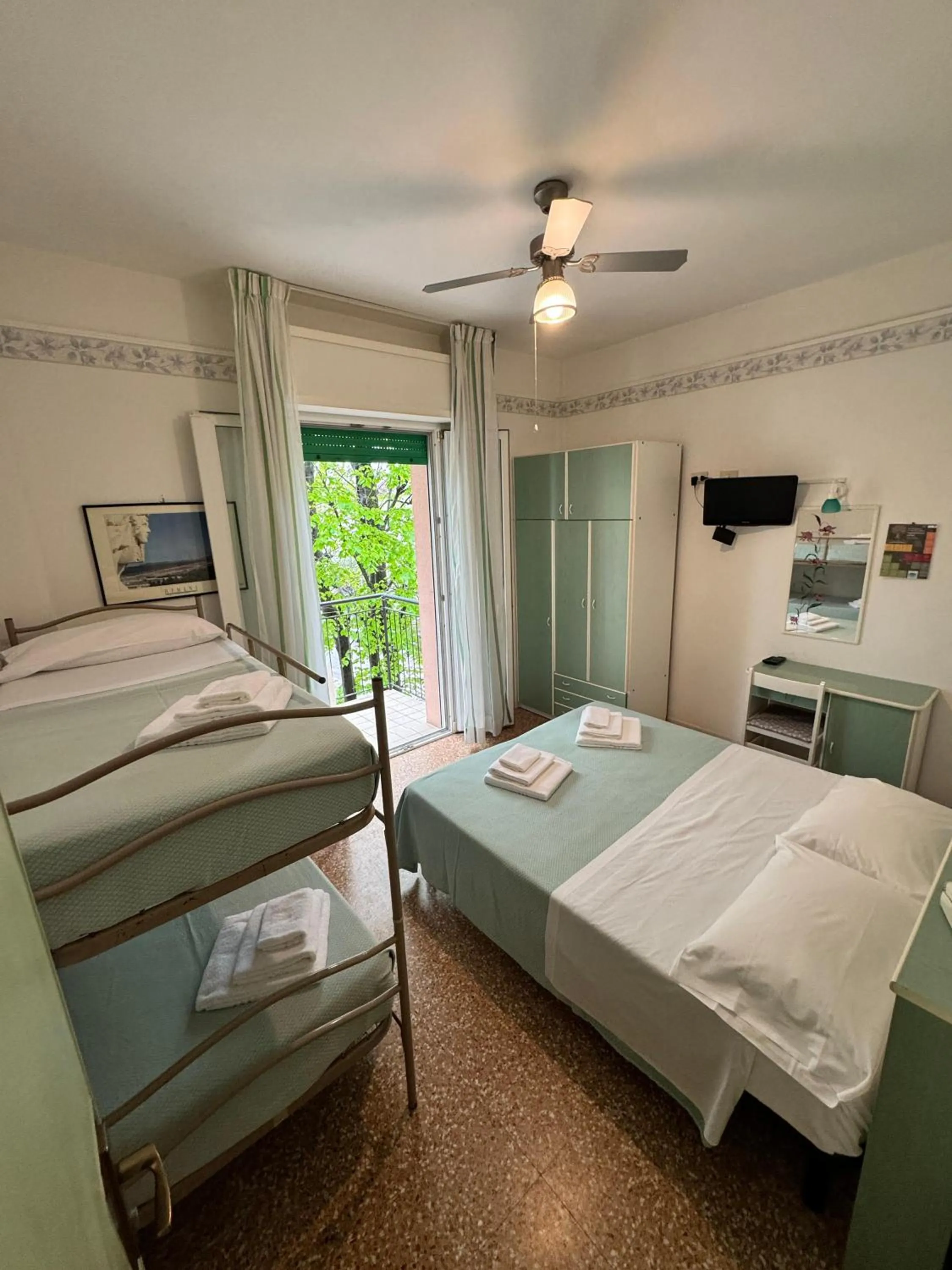 Bedroom, Bed in Hotel Urania Nuova Gestione