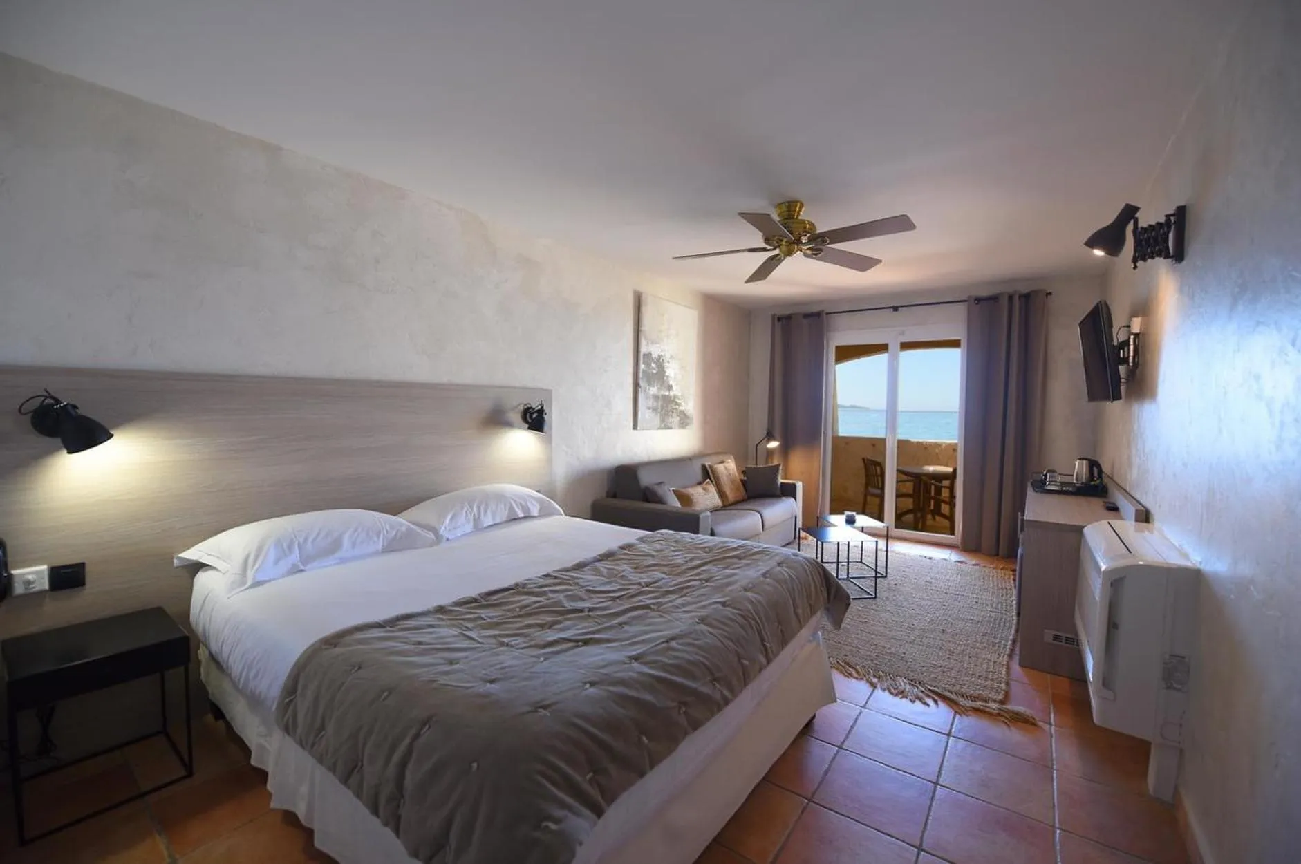  Superior Double Room with Sea View   in Hôtel Dolce Notte