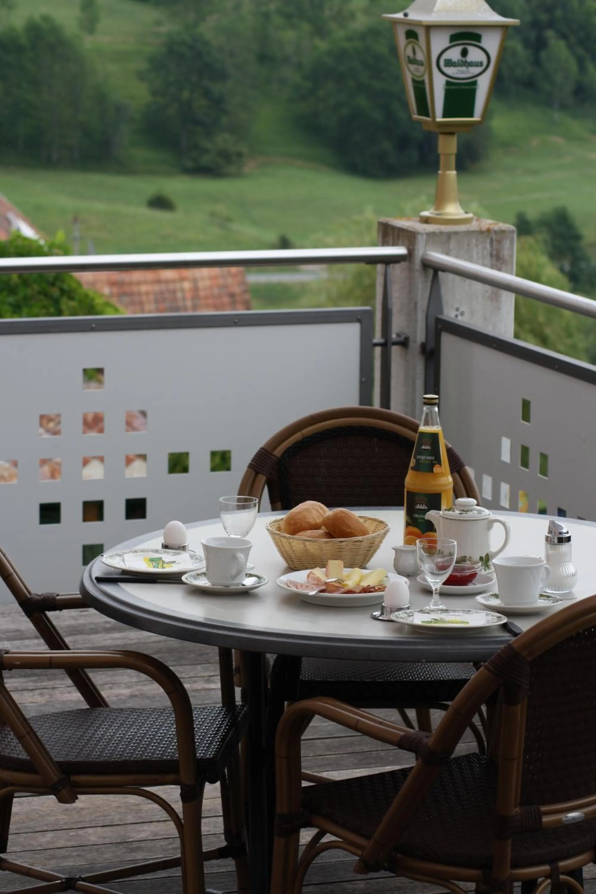 Breakfast in Gasthaus Storchen