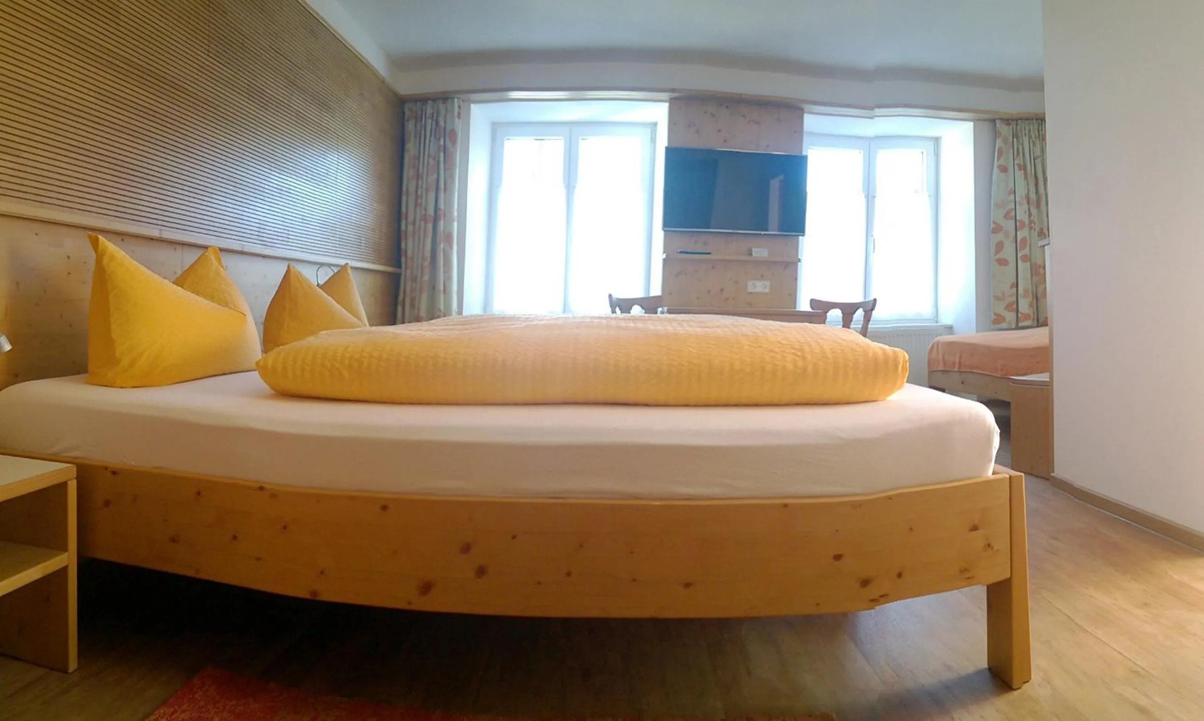 Bed in Gasthaus Storchen