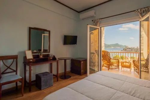 Methoni Beach Hotel