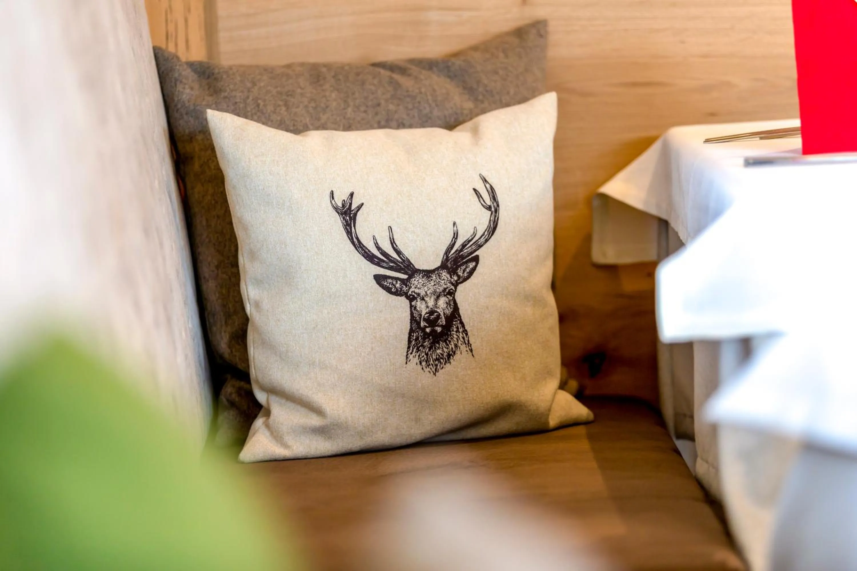 Restaurant/places to eat, Bed in Hotel Kronhof