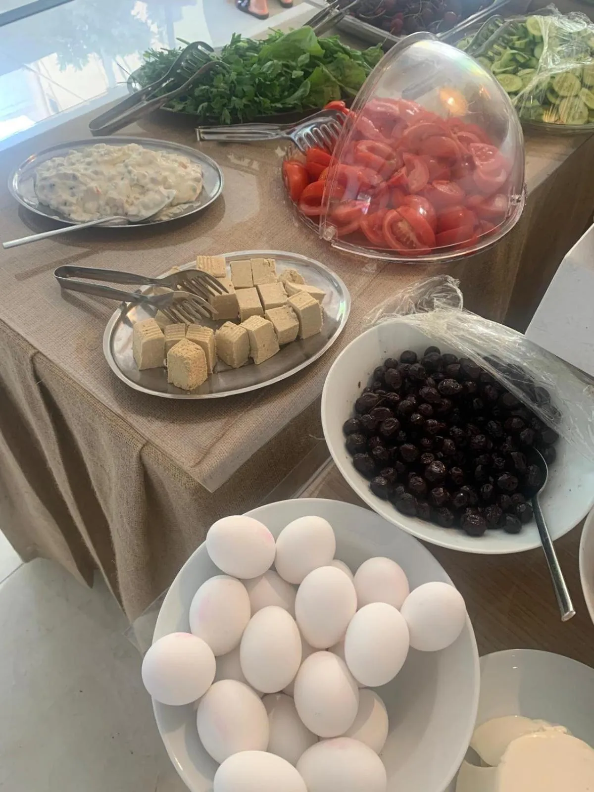 Food and drinks in Hildegard Hotel