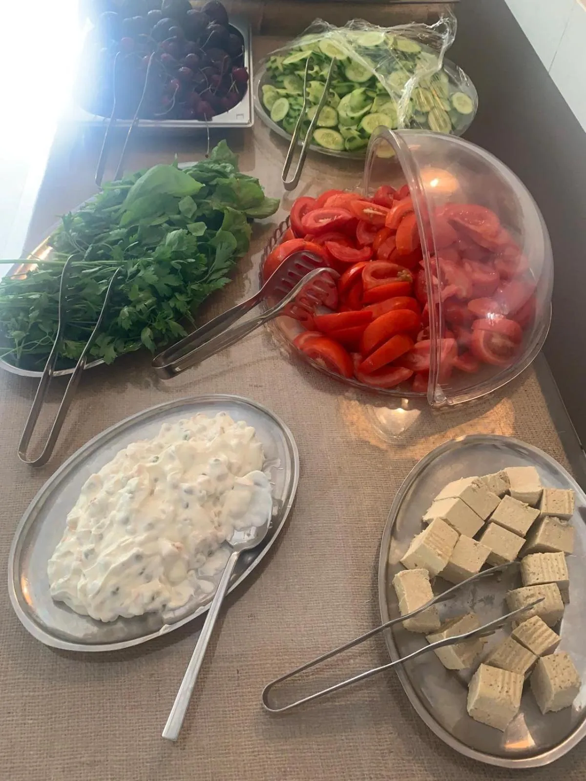 Food in Hildegard Hotel