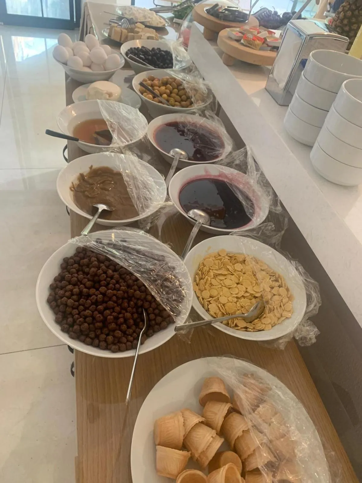 Food and drinks in Hildegard Hotel