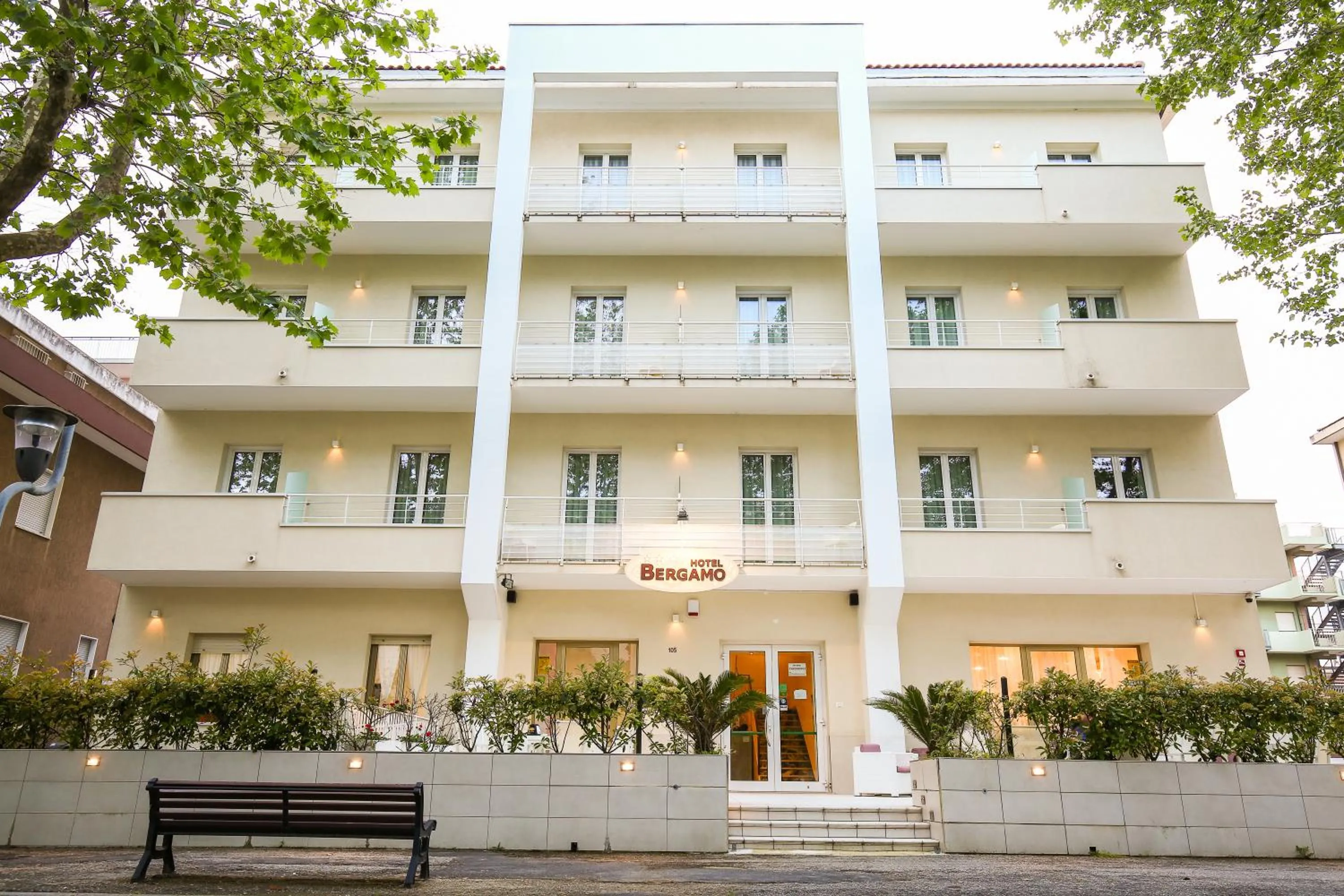 Facade/entrance in Hotel Bergamo