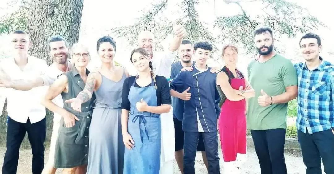 Logis Hôtel Restaurant Le Chêne Vert