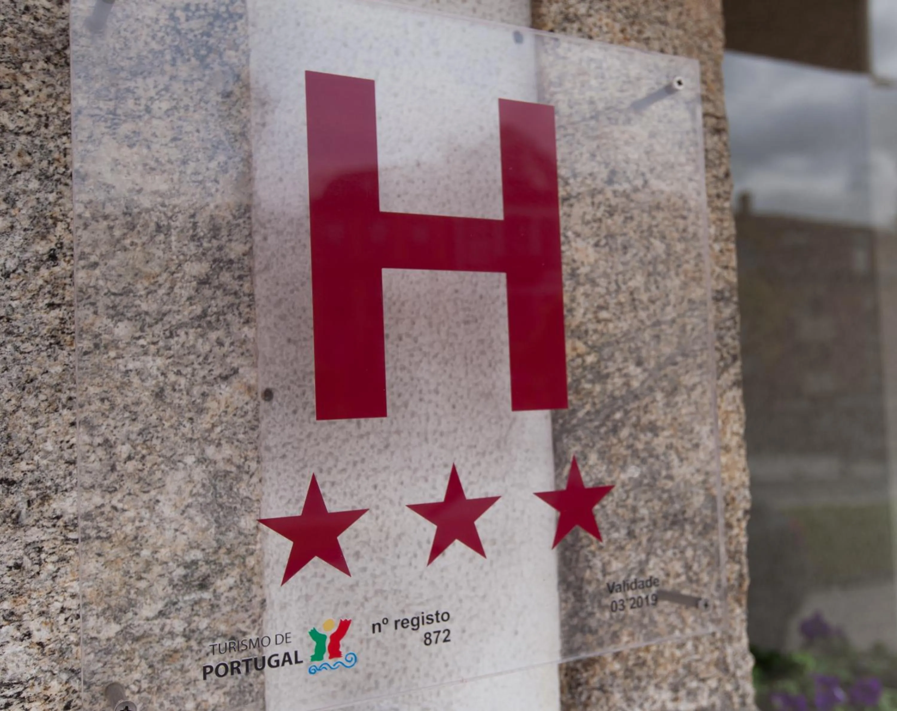 Logo/Certificate/Sign in Hotel Senhora A Branca