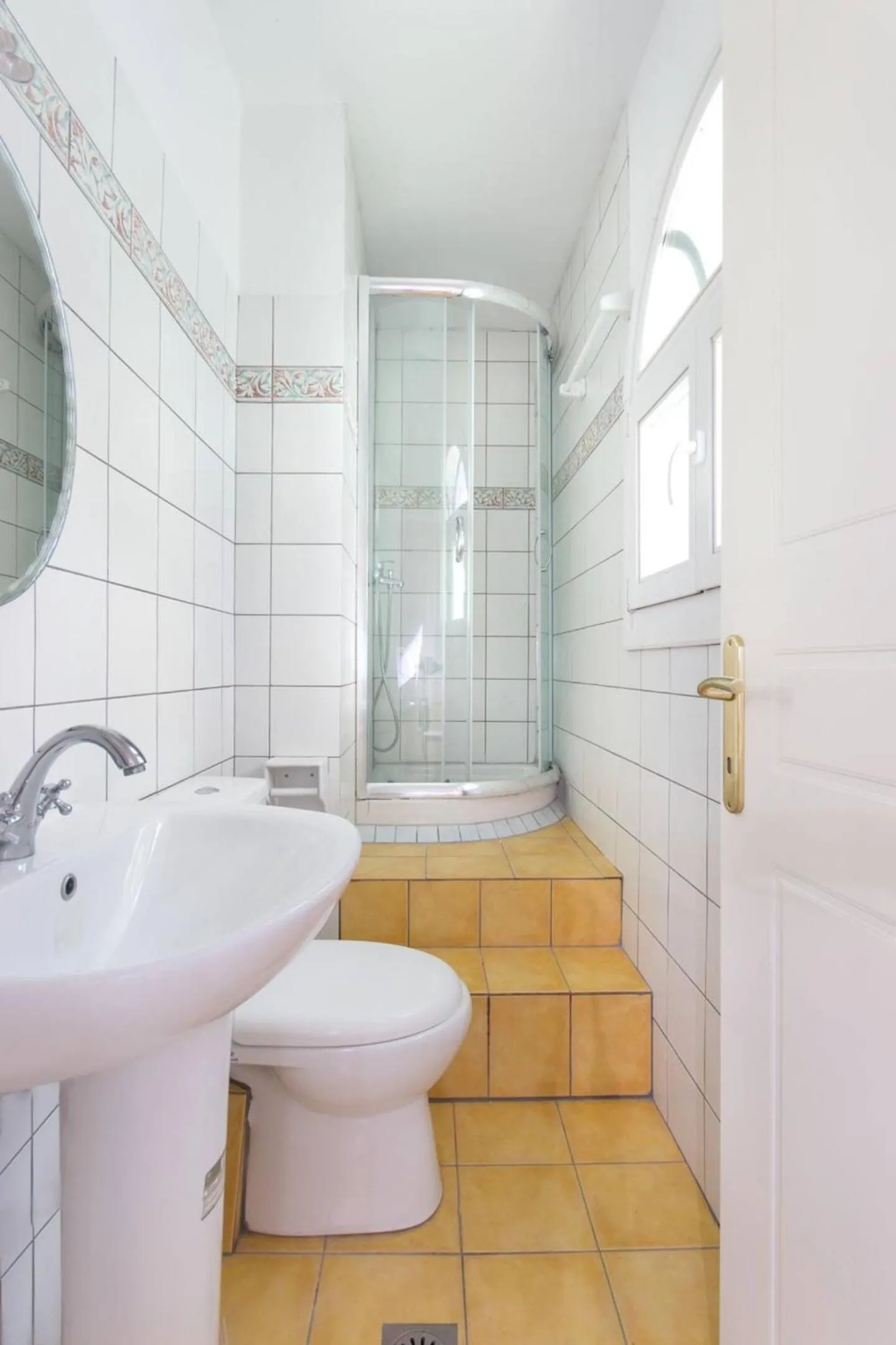 Shower in Villas Thassos