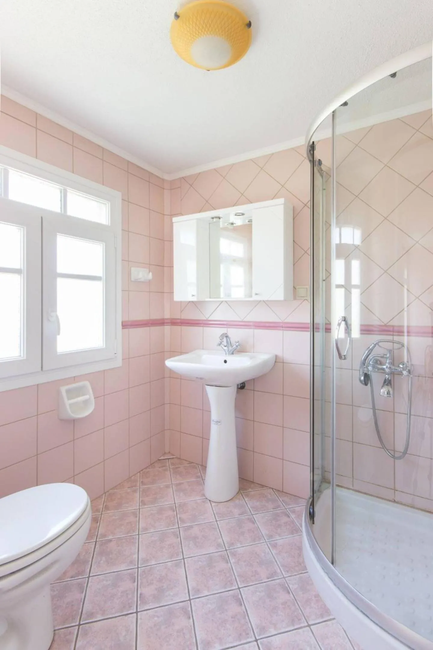 Shower in Villas Thassos