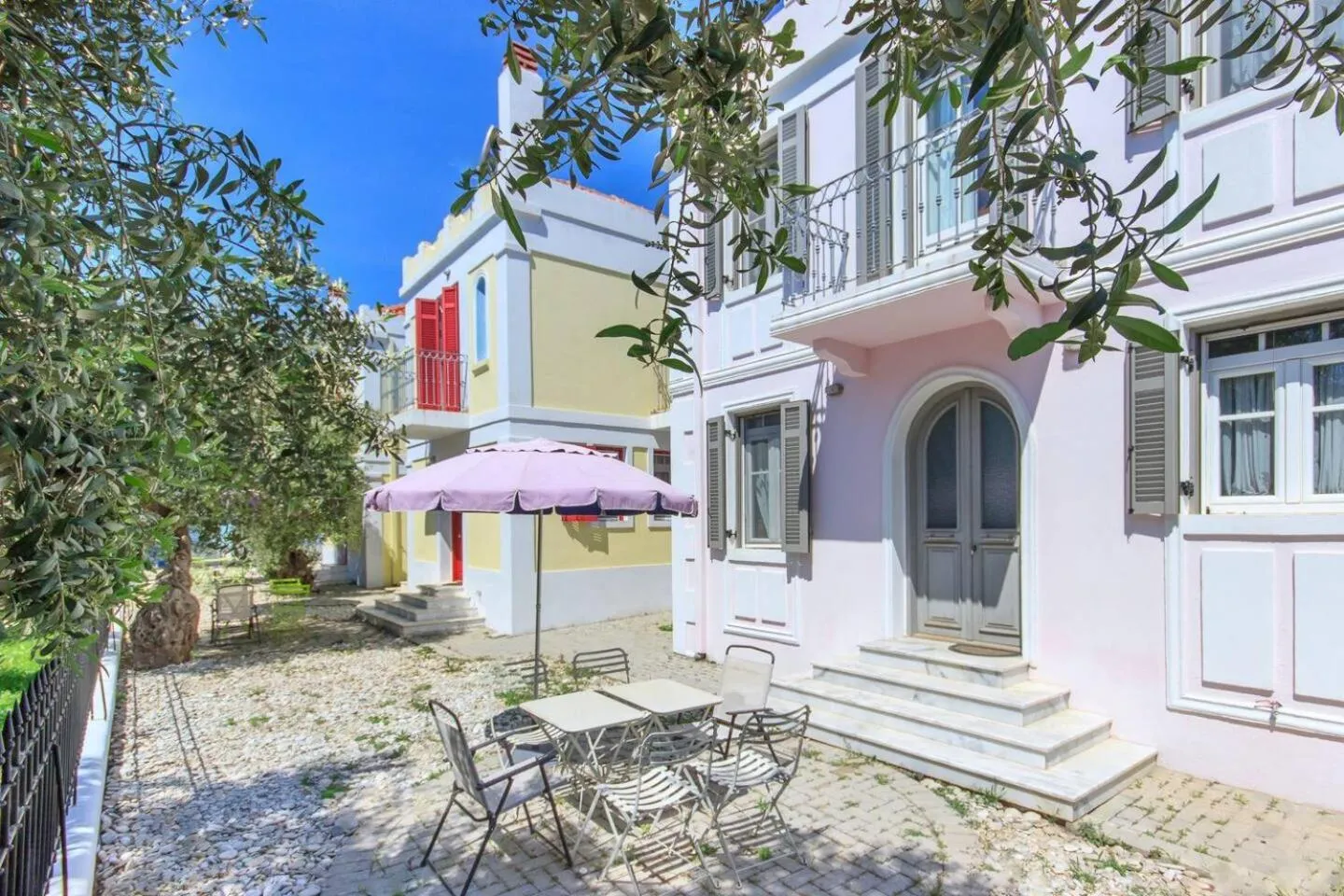Garden in Villas Thassos