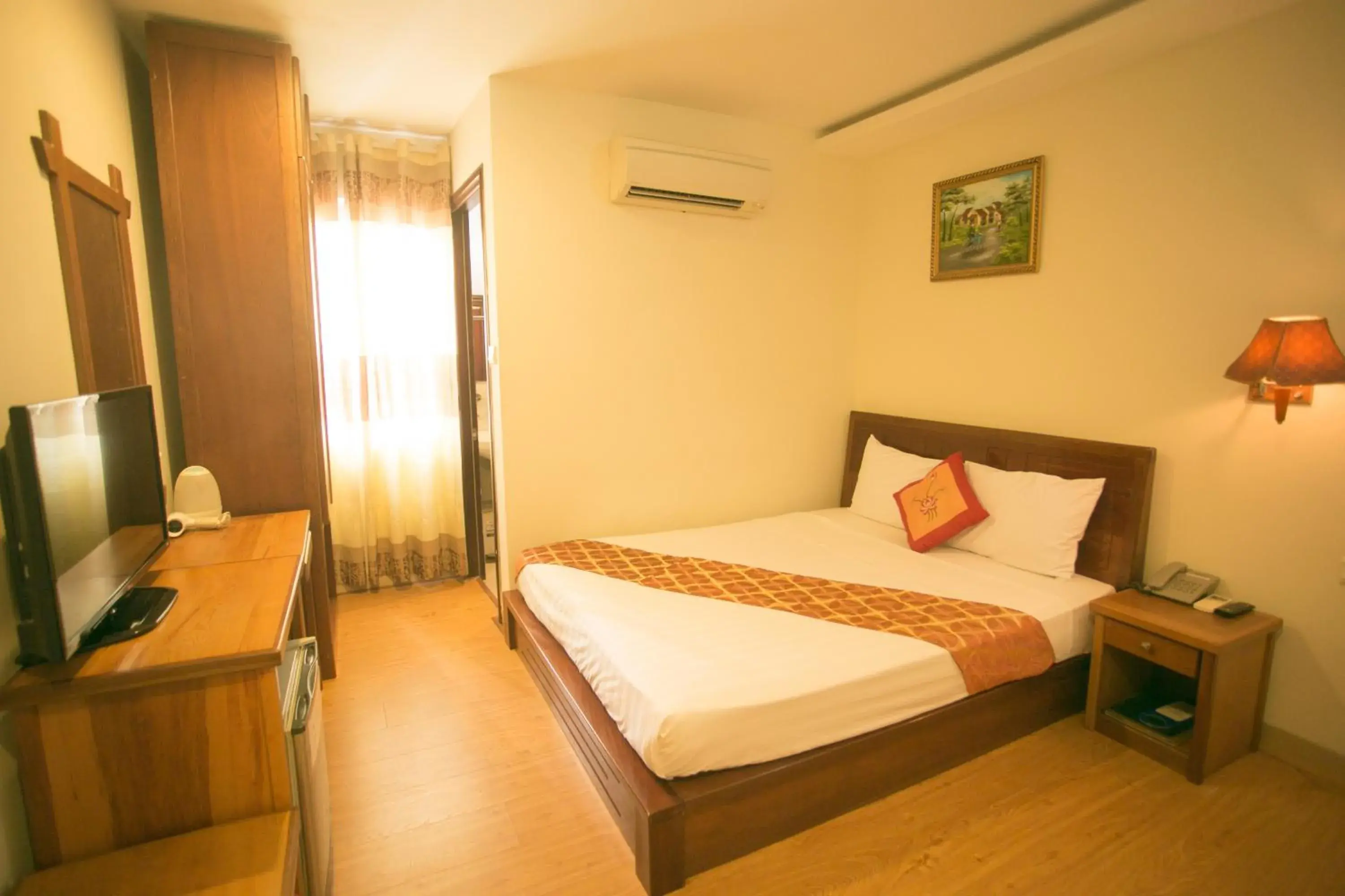 Superior Double Room in Golden Sea Hotel Superior Double Room in Golden Sea Hotel