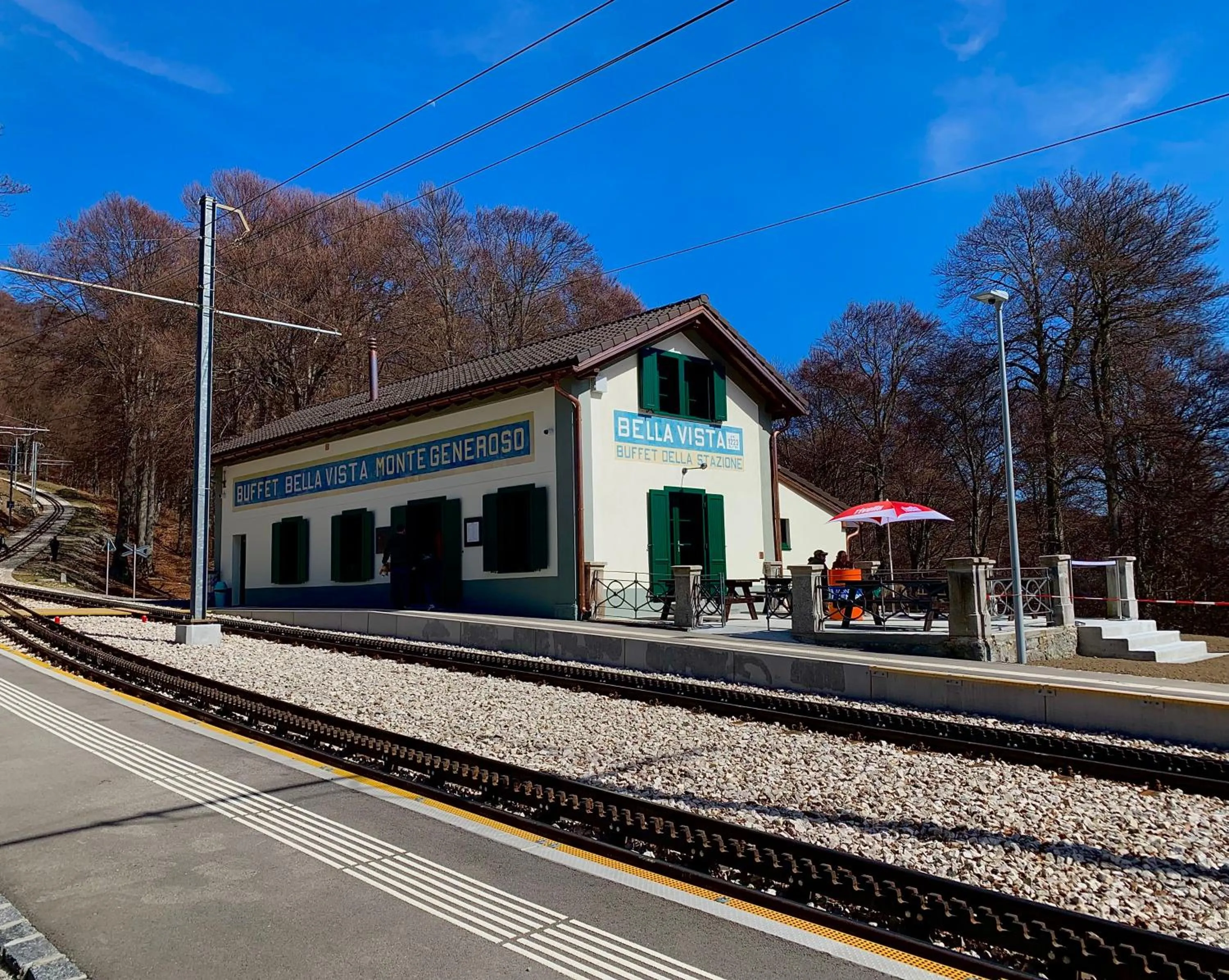 Restaurant/places to eat in MOUNTAIN HOTEL Osteria di MONTAGNA La Peonia Monte Generoso