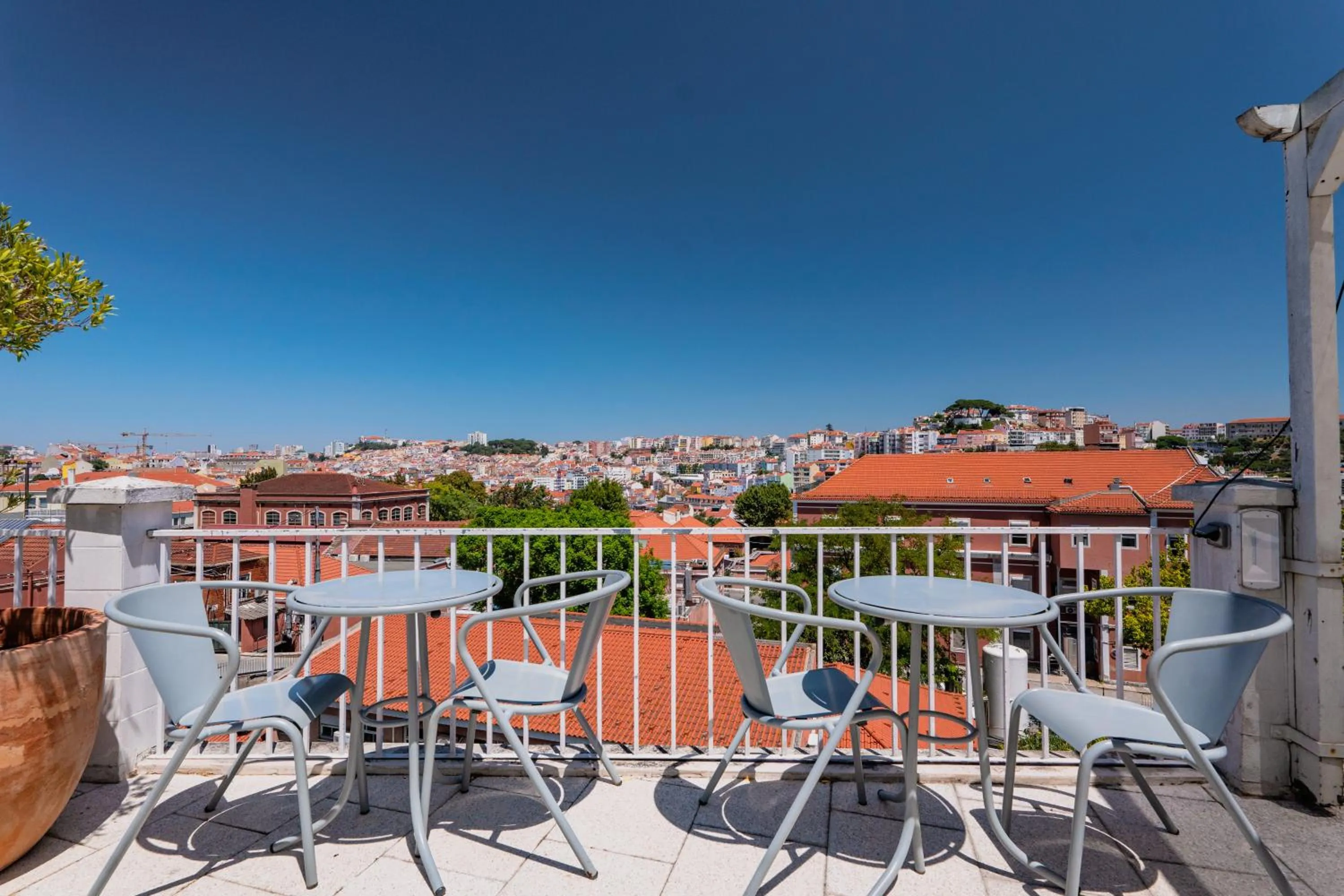 View (from property/room) in Quinta Colina by Shiadu