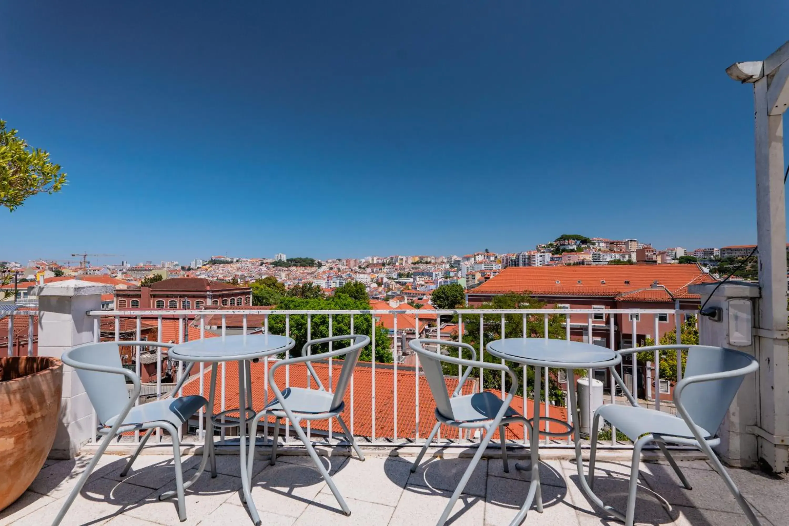 View (from property/room) in Quinta Colina by Shiadu View (from property/room) in Quinta Colina by Shiadu