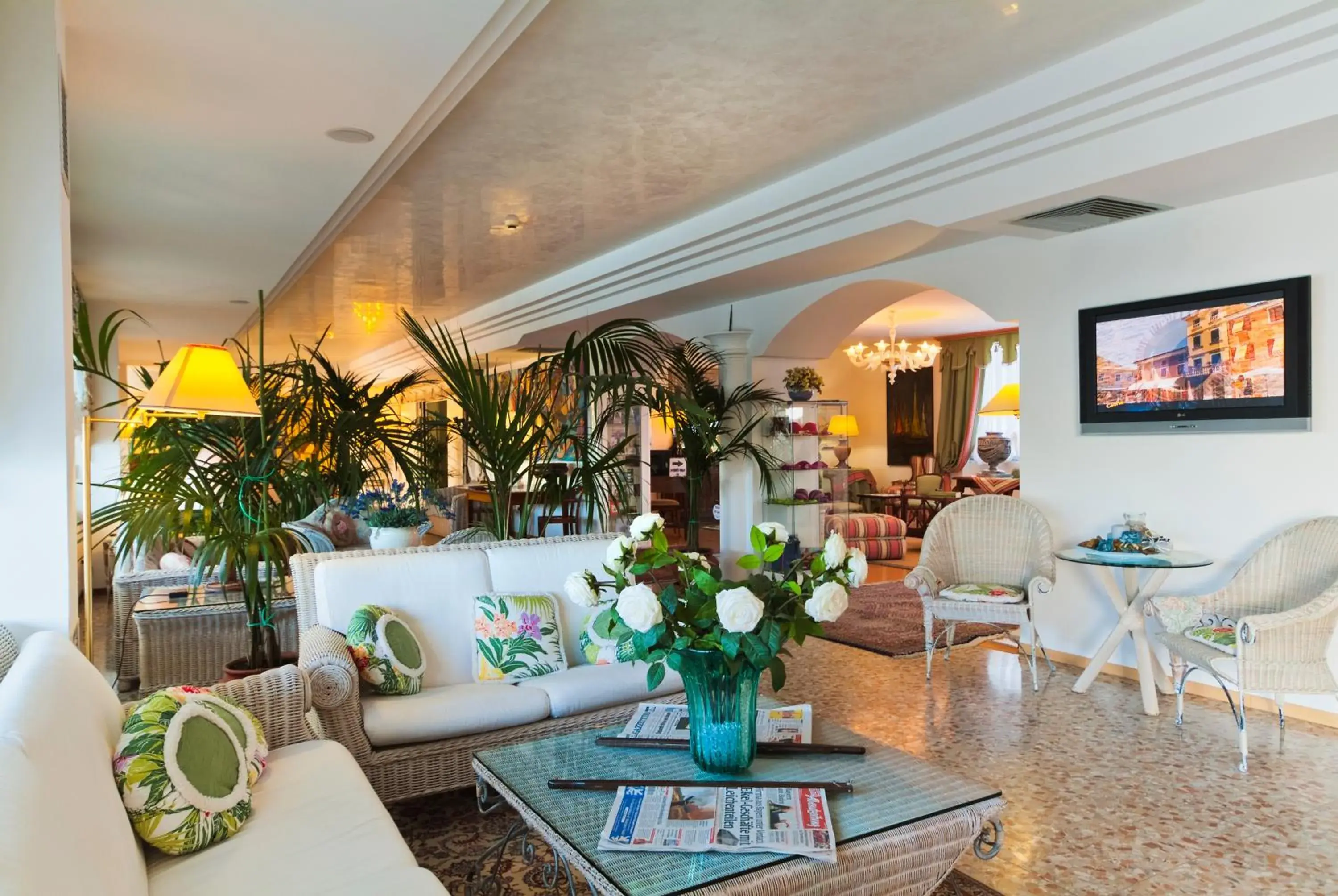 Lounge or bar in Hotel Panoramic Lounge or bar in Hotel Panoramic