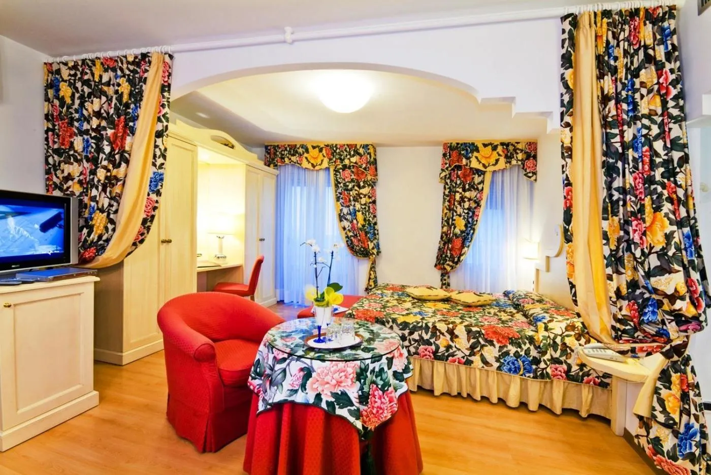 Bedroom in Hotel Panoramic