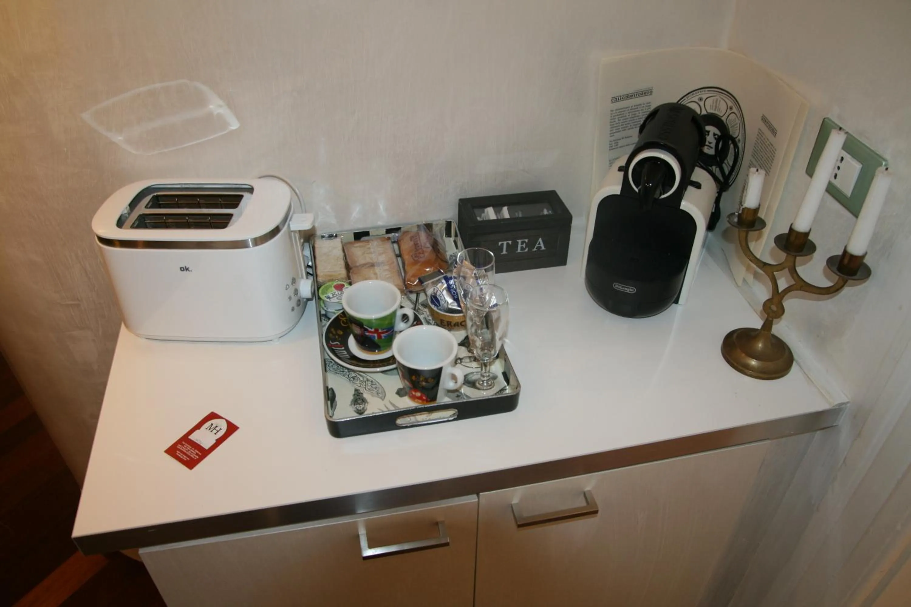 Coffee/tea facilities in B&B Mini Hotel Incity-close train station and port-