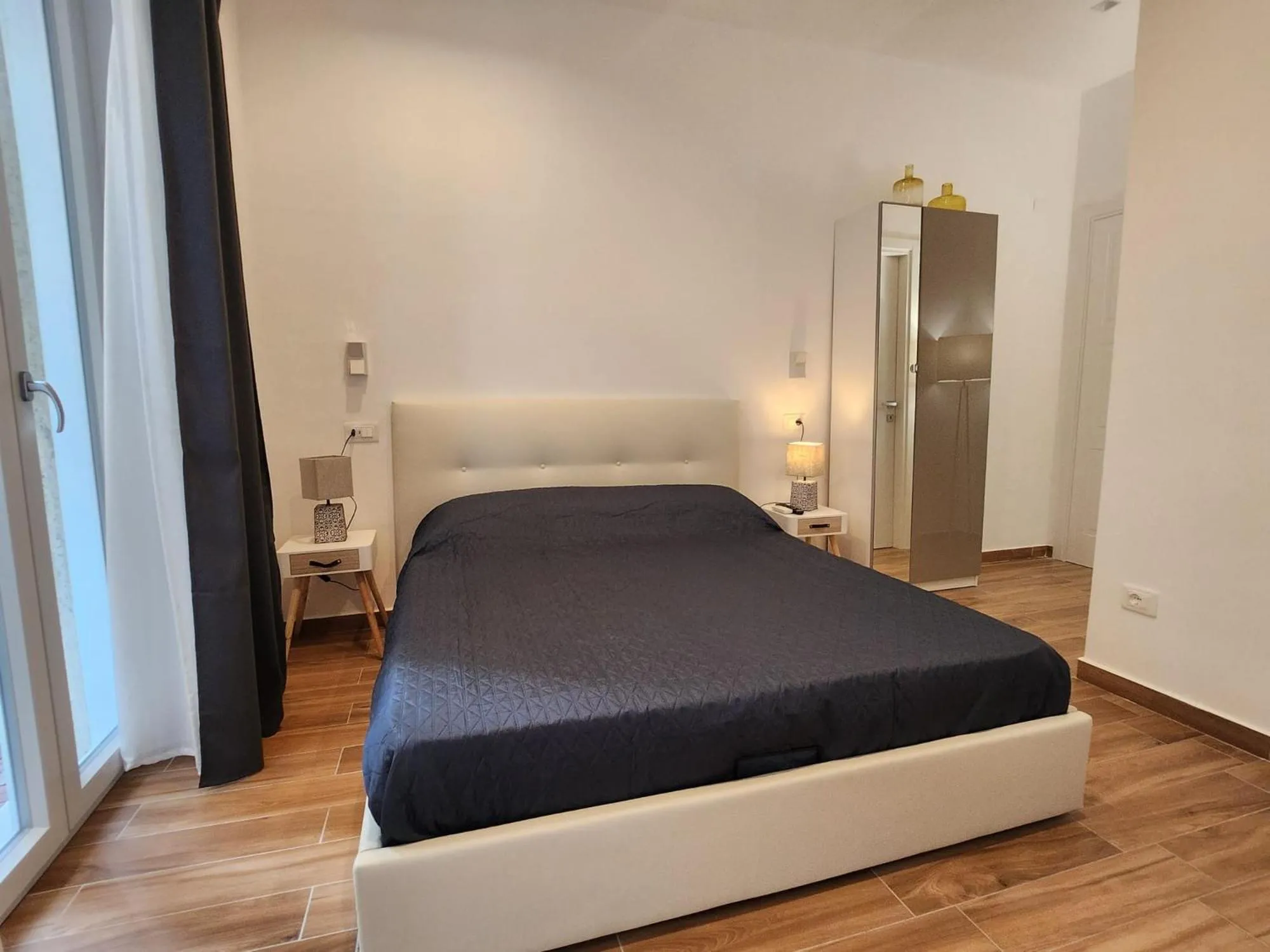 Bed in B&B Mini Hotel Incity-close train station and port-