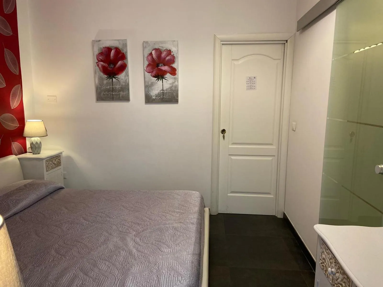 Bed in B&B Mini Hotel Incity-close train station and port-