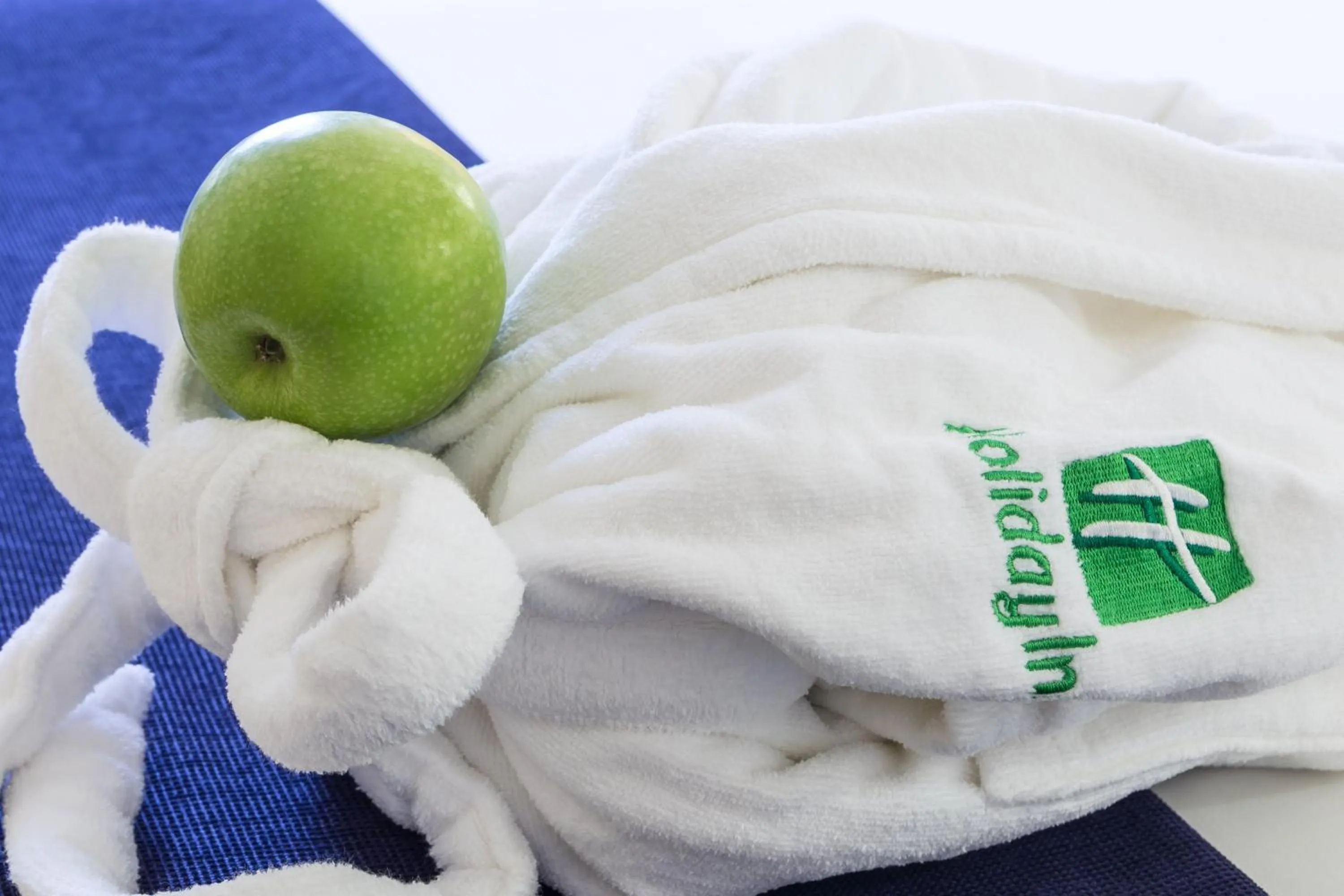 Bedroom in Holiday Inn Lisbon by IHG