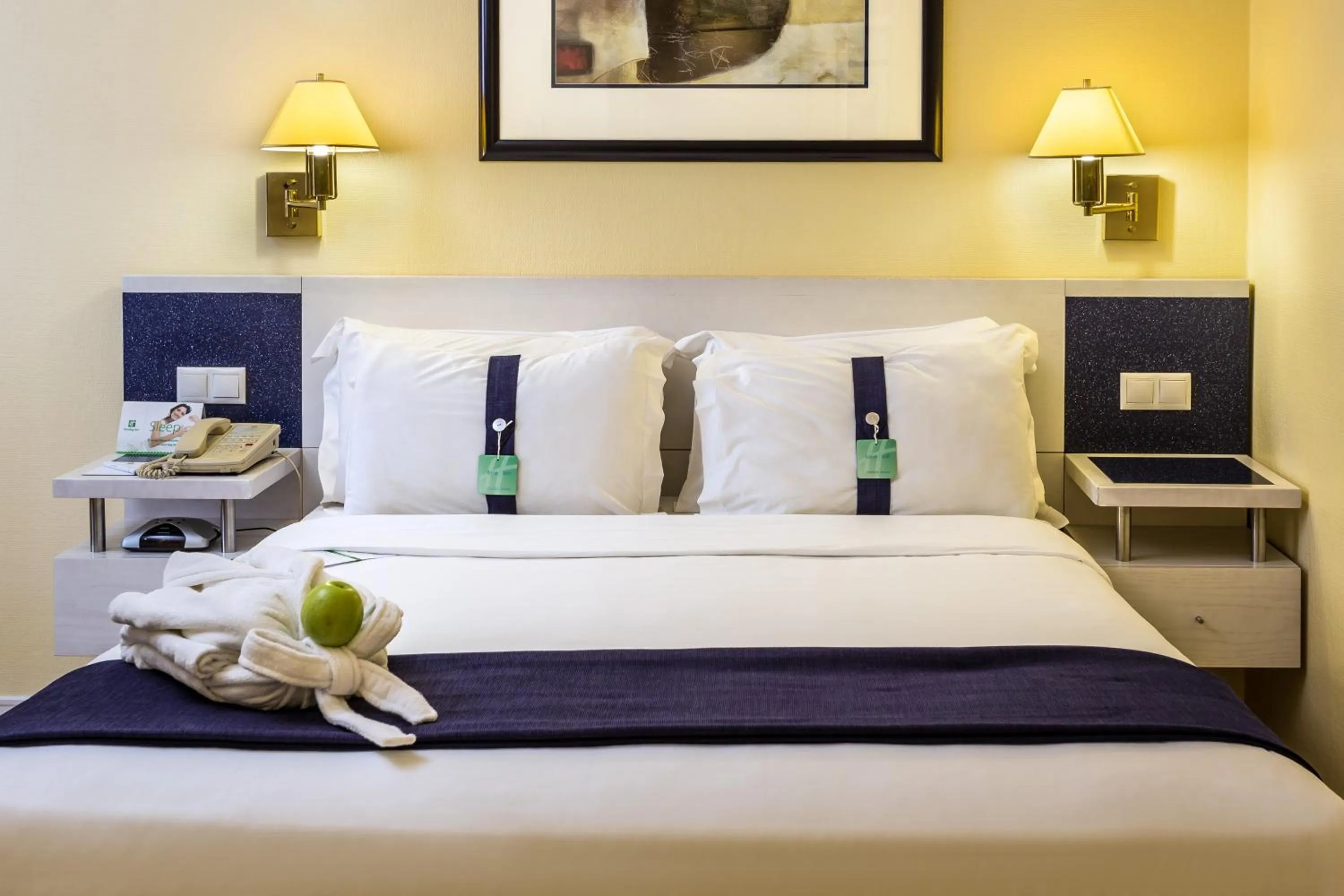 Photo of the whole room, Bed in Holiday Inn Lisbon by IHG