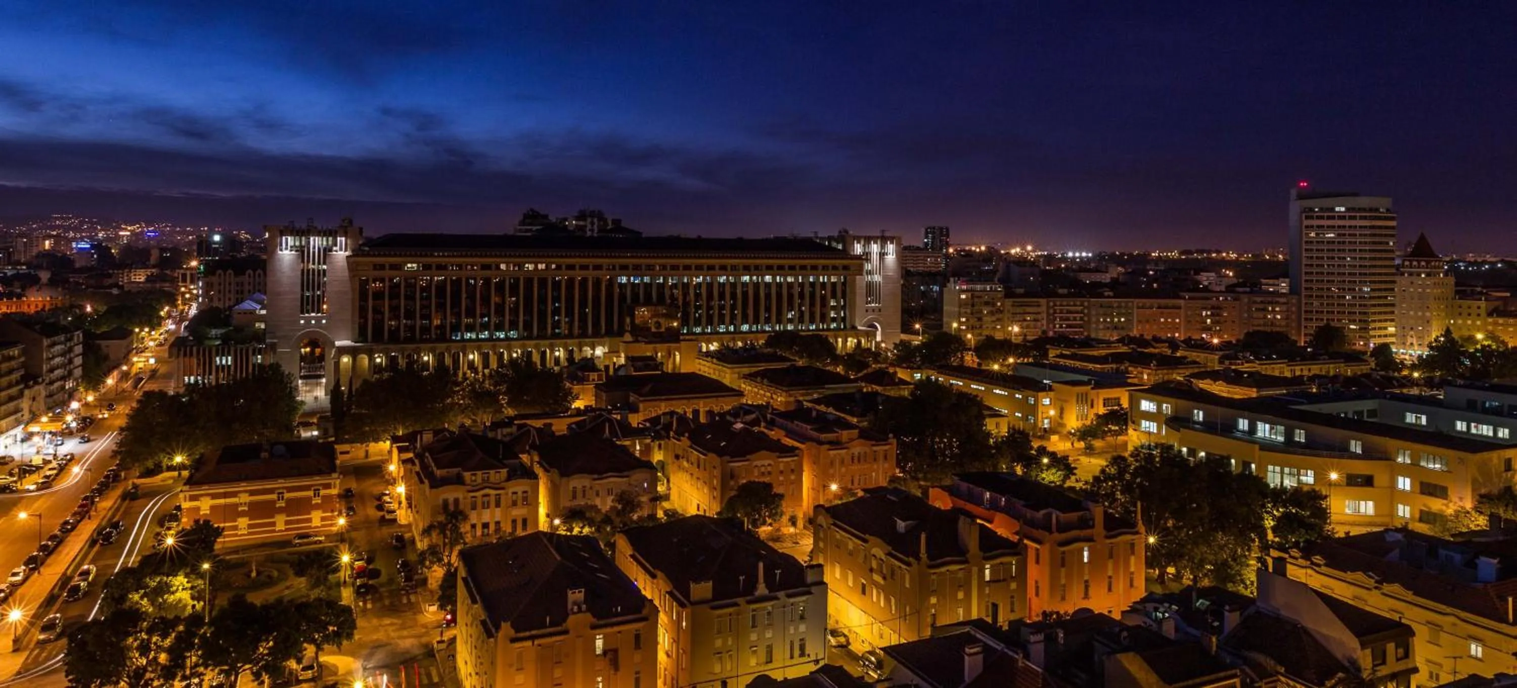 Property building in Holiday Inn Lisbon by IHG