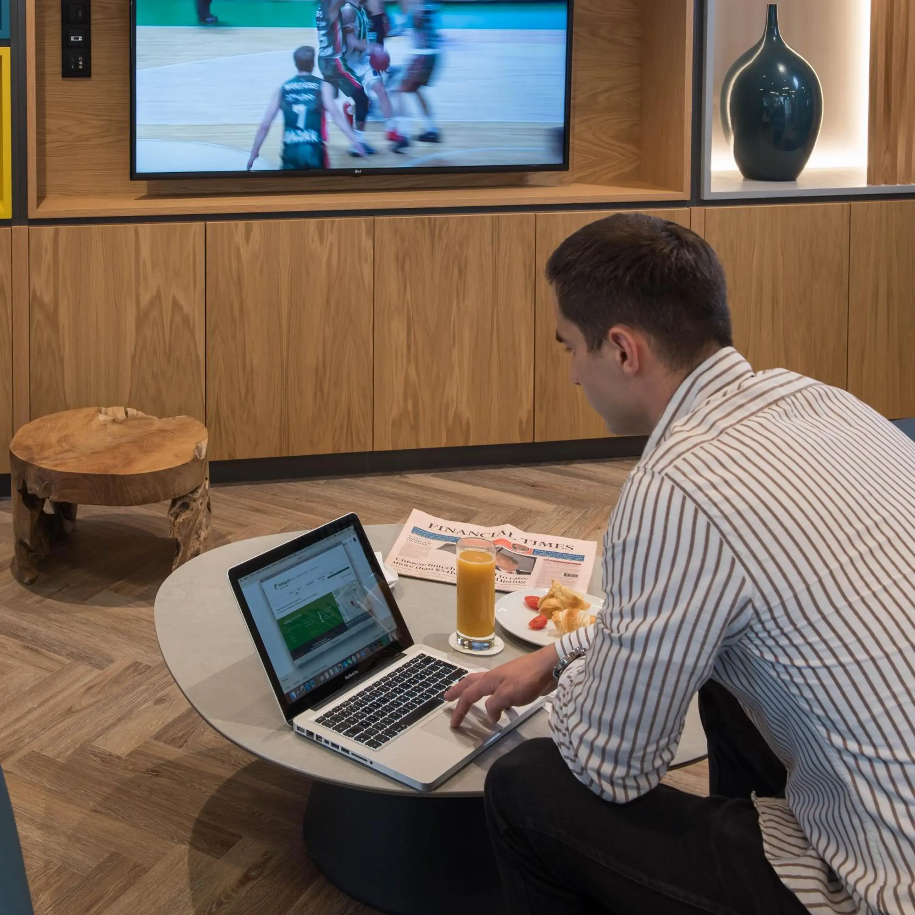 Holiday Inn Lisbon by IHG Holiday Inn Lisbon by IHG