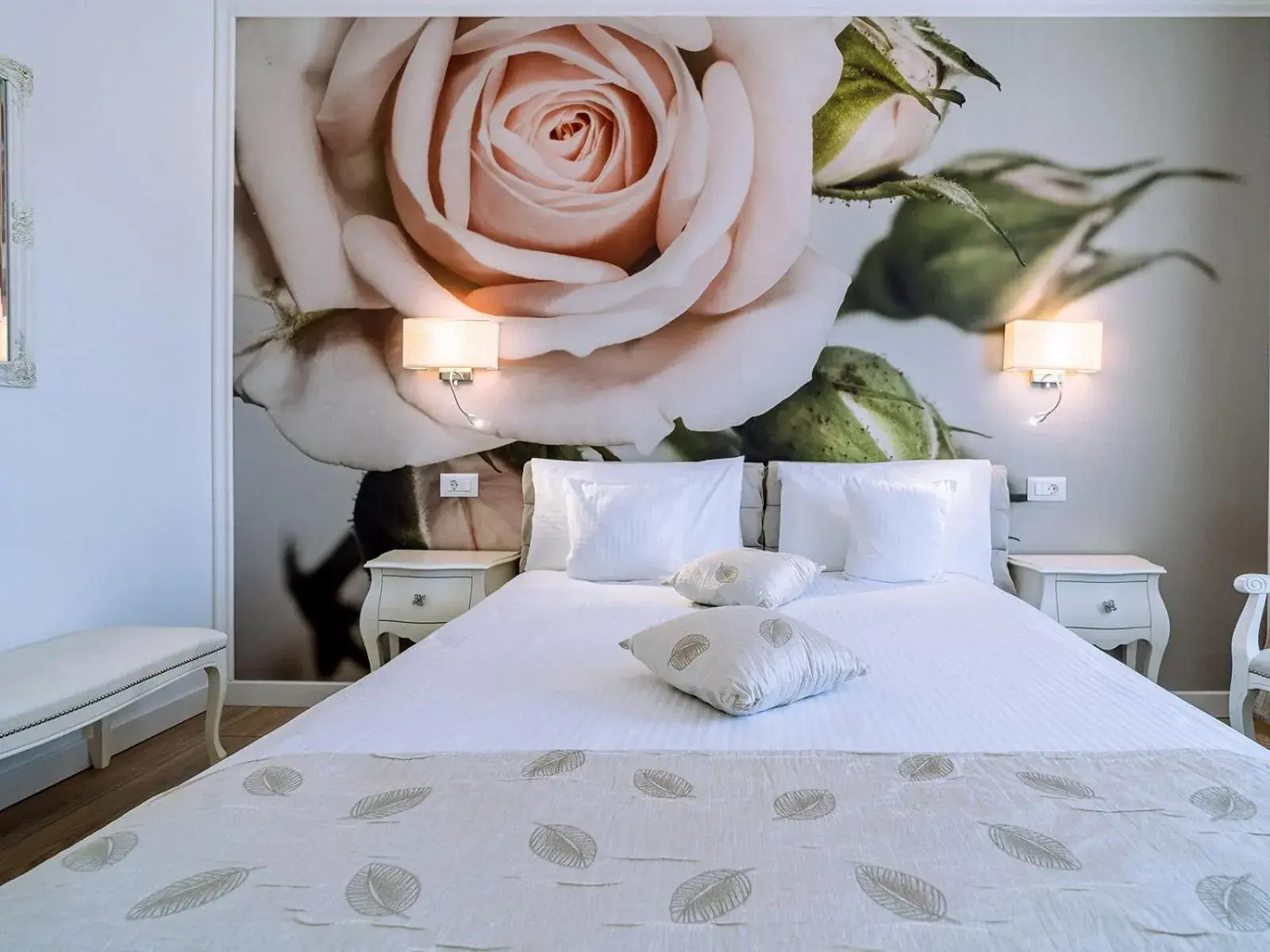 Bed in Continental Forum Oradea Bed in Continental Forum Oradea