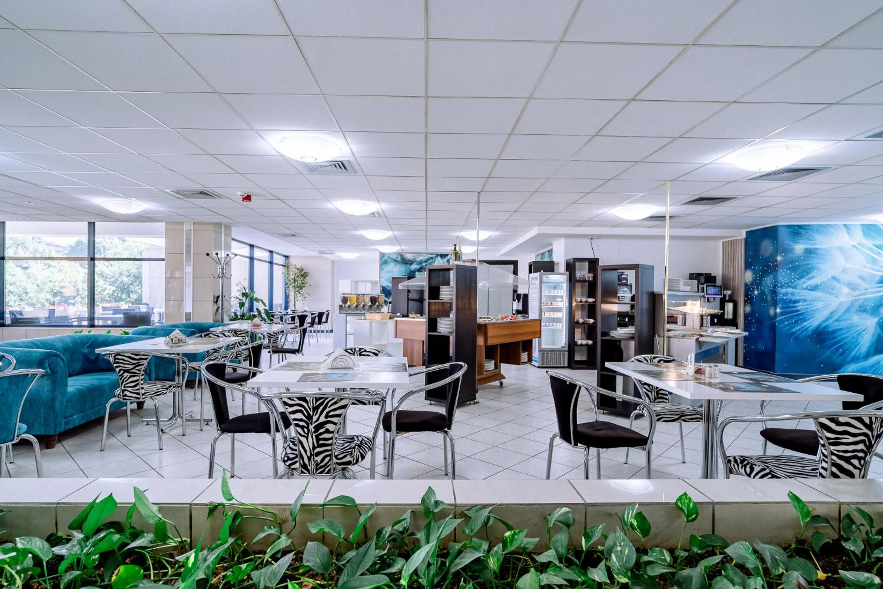 Breakfast in Continental Forum Oradea