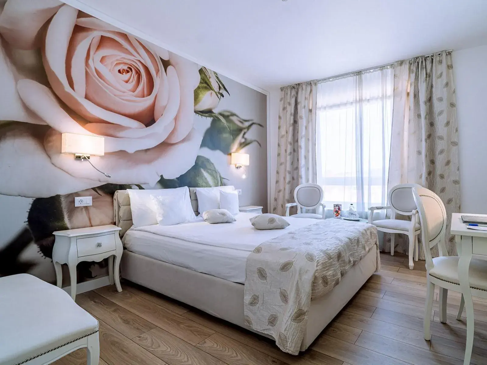 Bed in Continental Forum Oradea Bed in Continental Forum Oradea